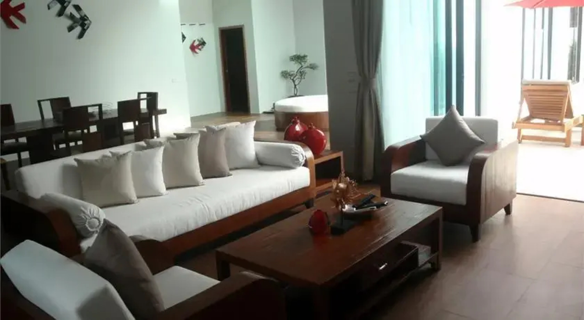 Baan Buah Pool Villa Nai Harn