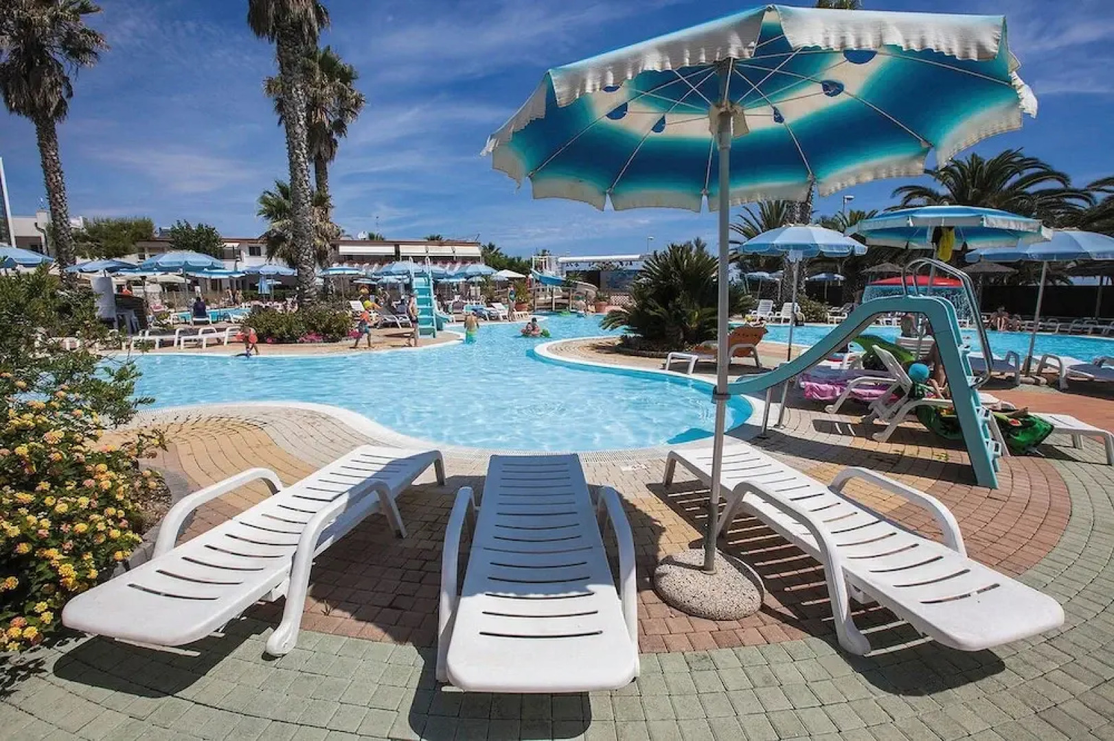 Victoria Mobilehome Riva Nuova Village