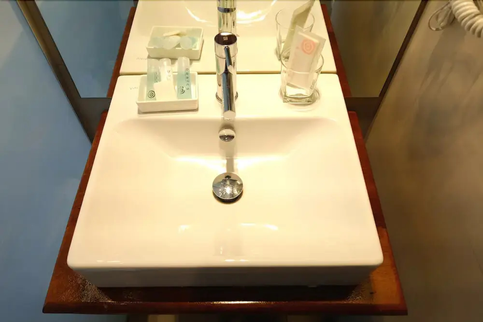 Magno Suites
