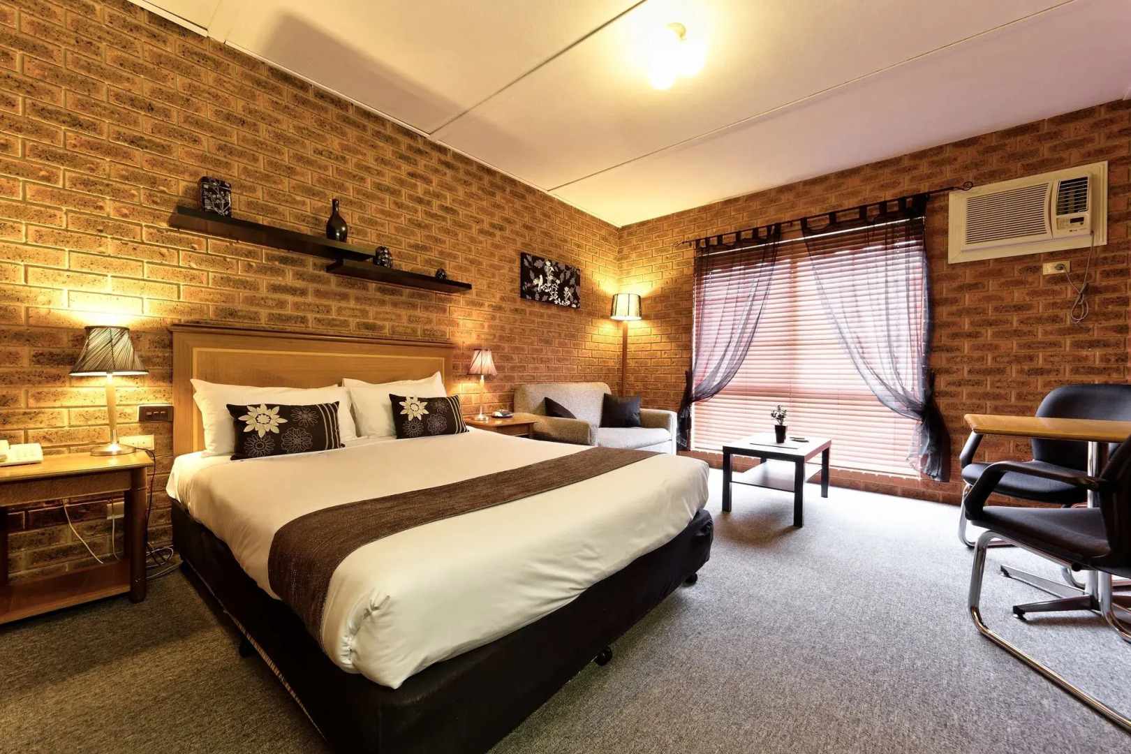 Central Yarrawonga Motor Inn