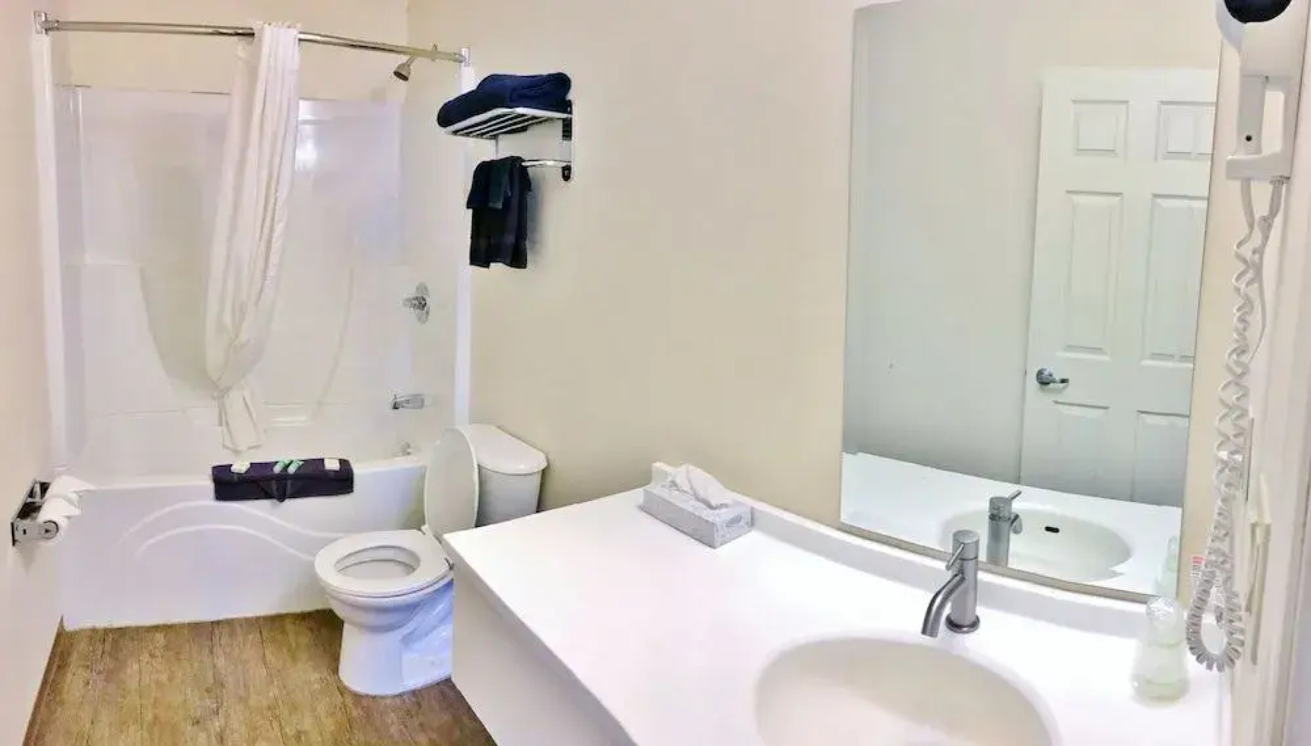 Grand Mountain Lodge