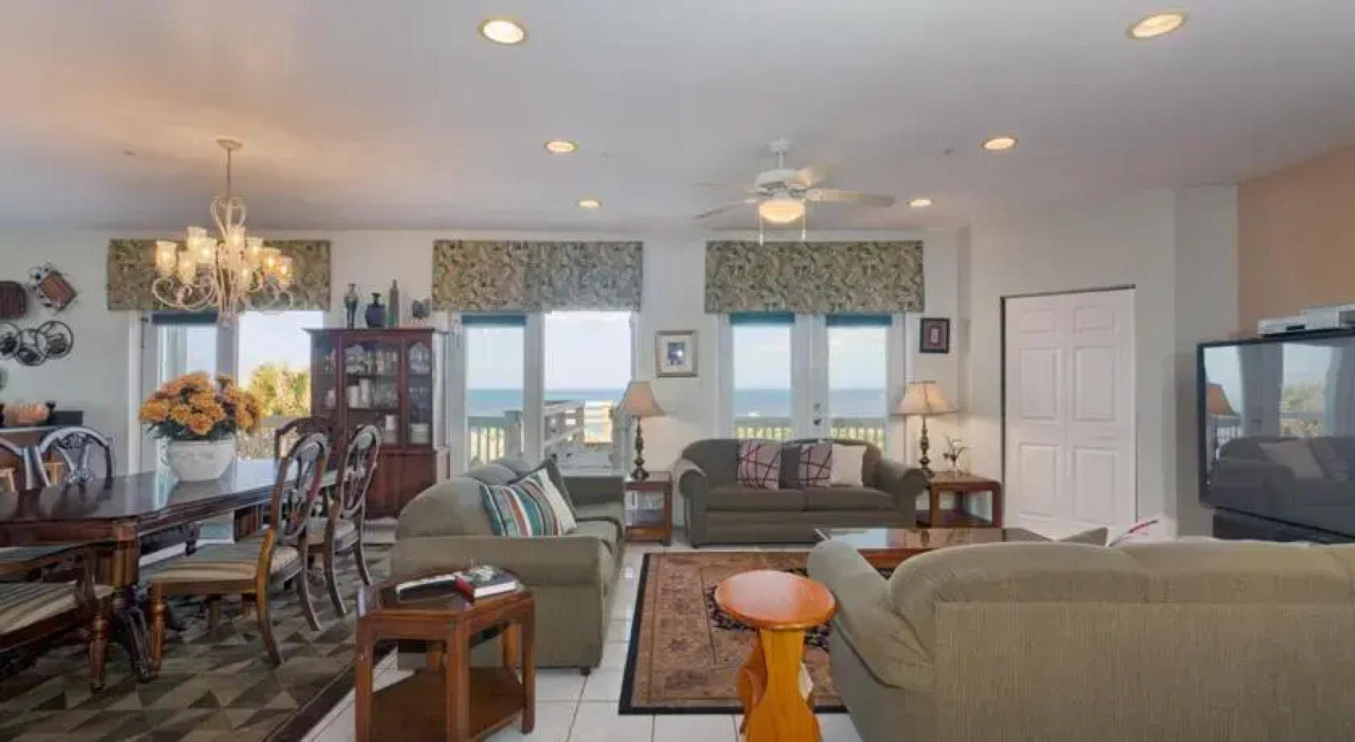 Miracle Eight by Vacation Rental Pros