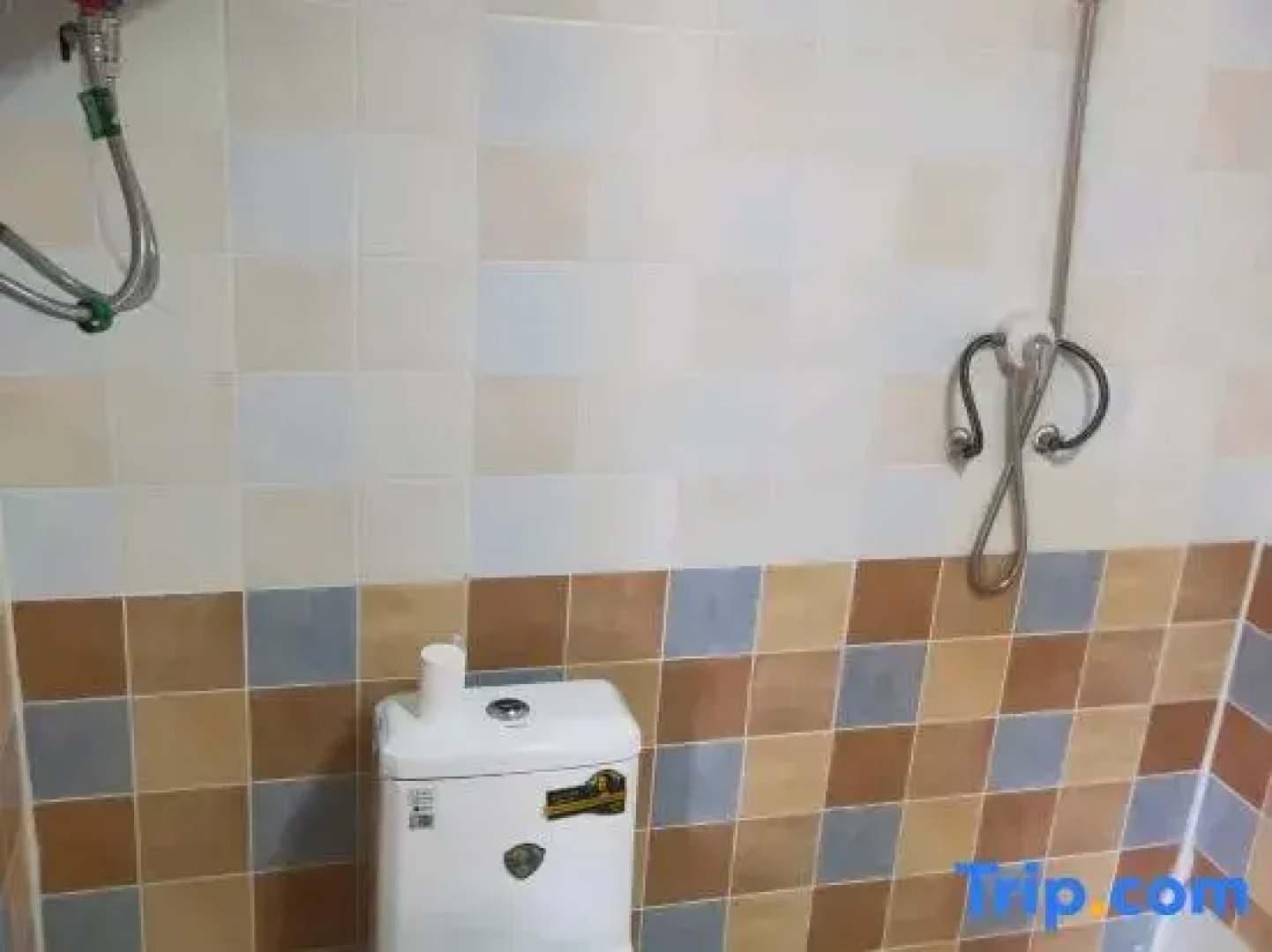 Residential accommodation in Lintai, Alshan City