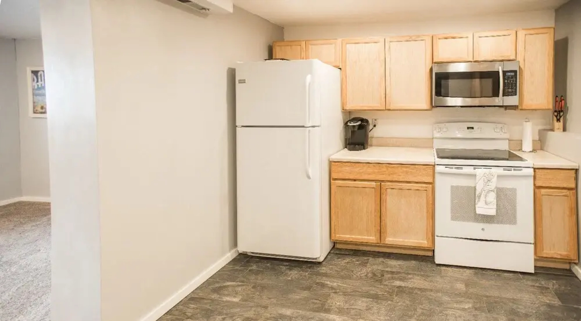 2 Bedroom Basement Apartment Quiet Neighborhood