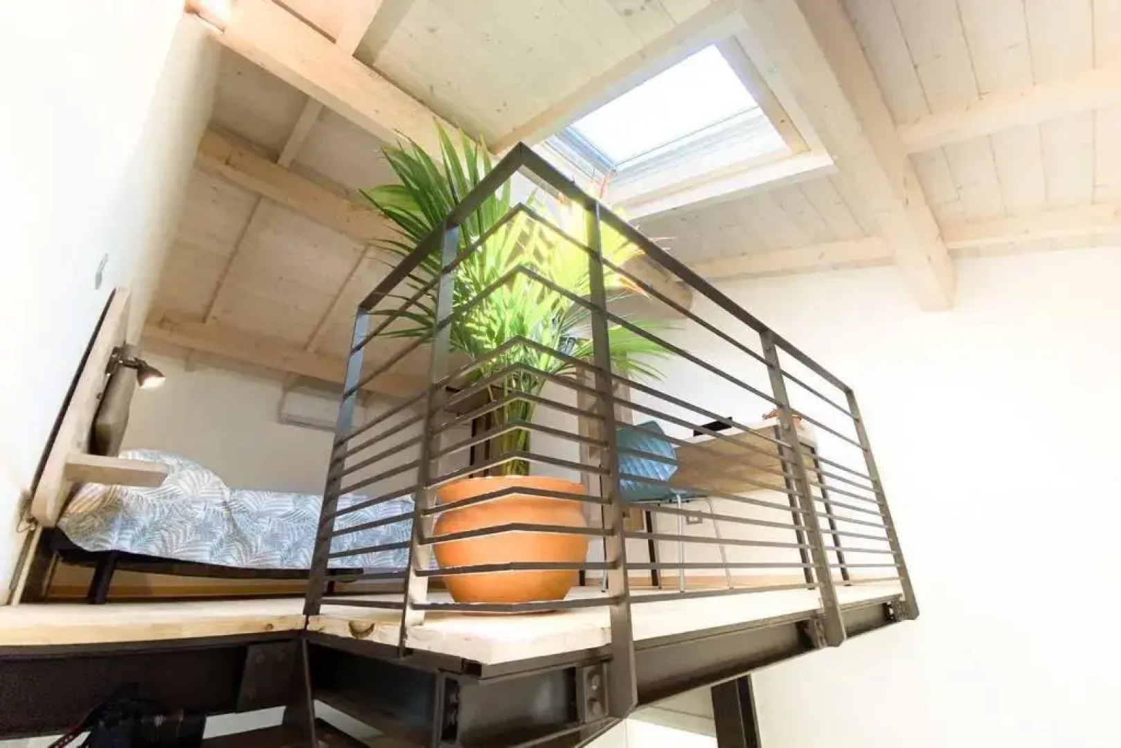 New Agriloft 4 Palms clima, giardino e Wi-Fi a 50 mt dal mare