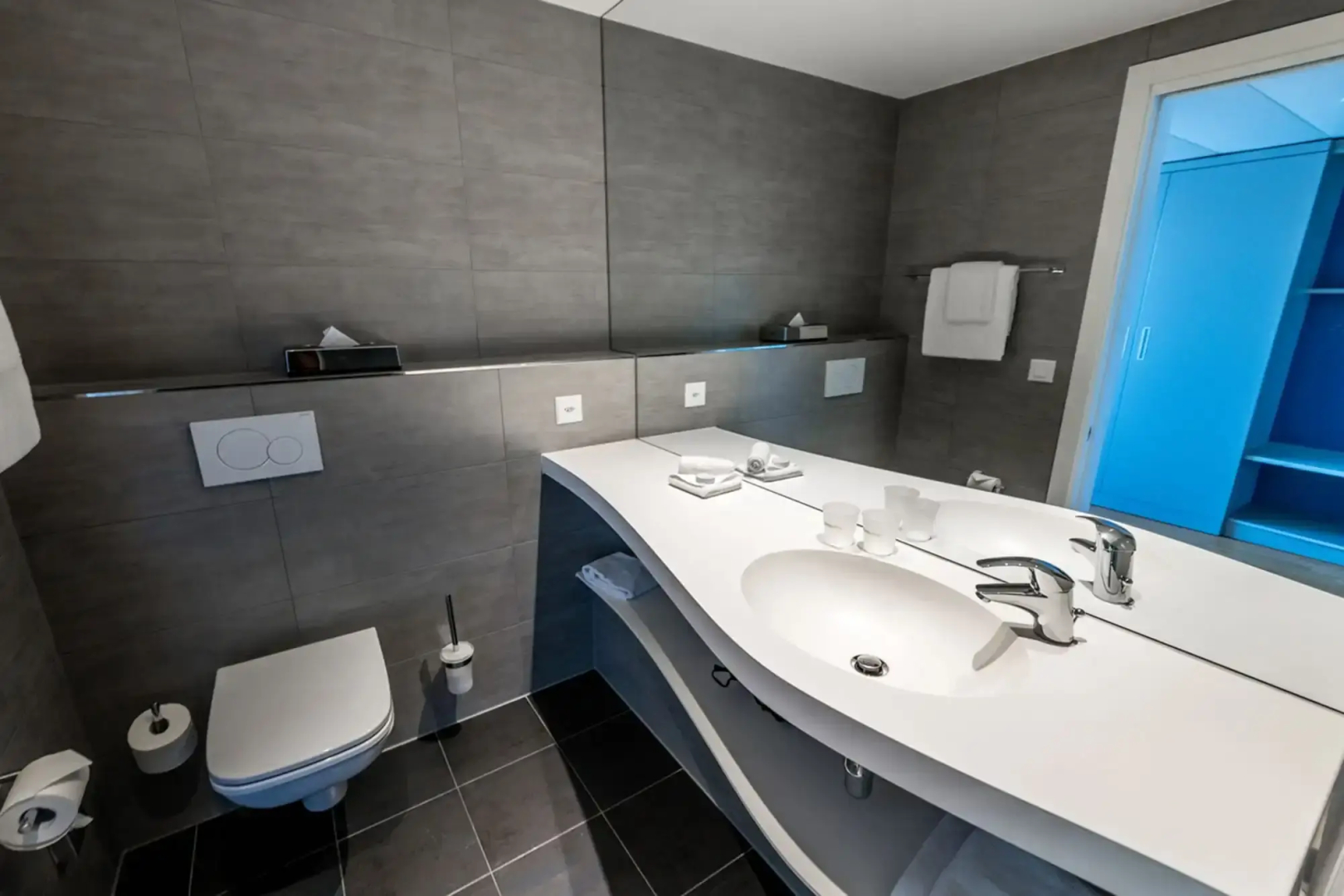 Aquatis Hotel