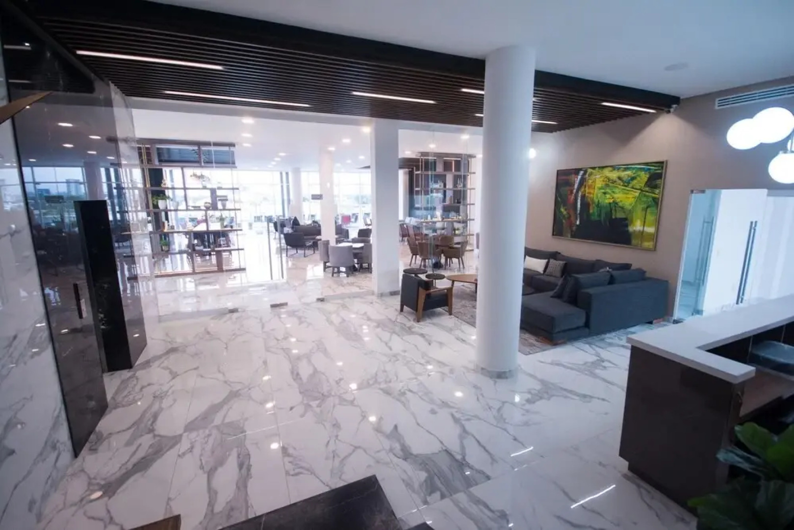 Real View Towers E506 by Casago