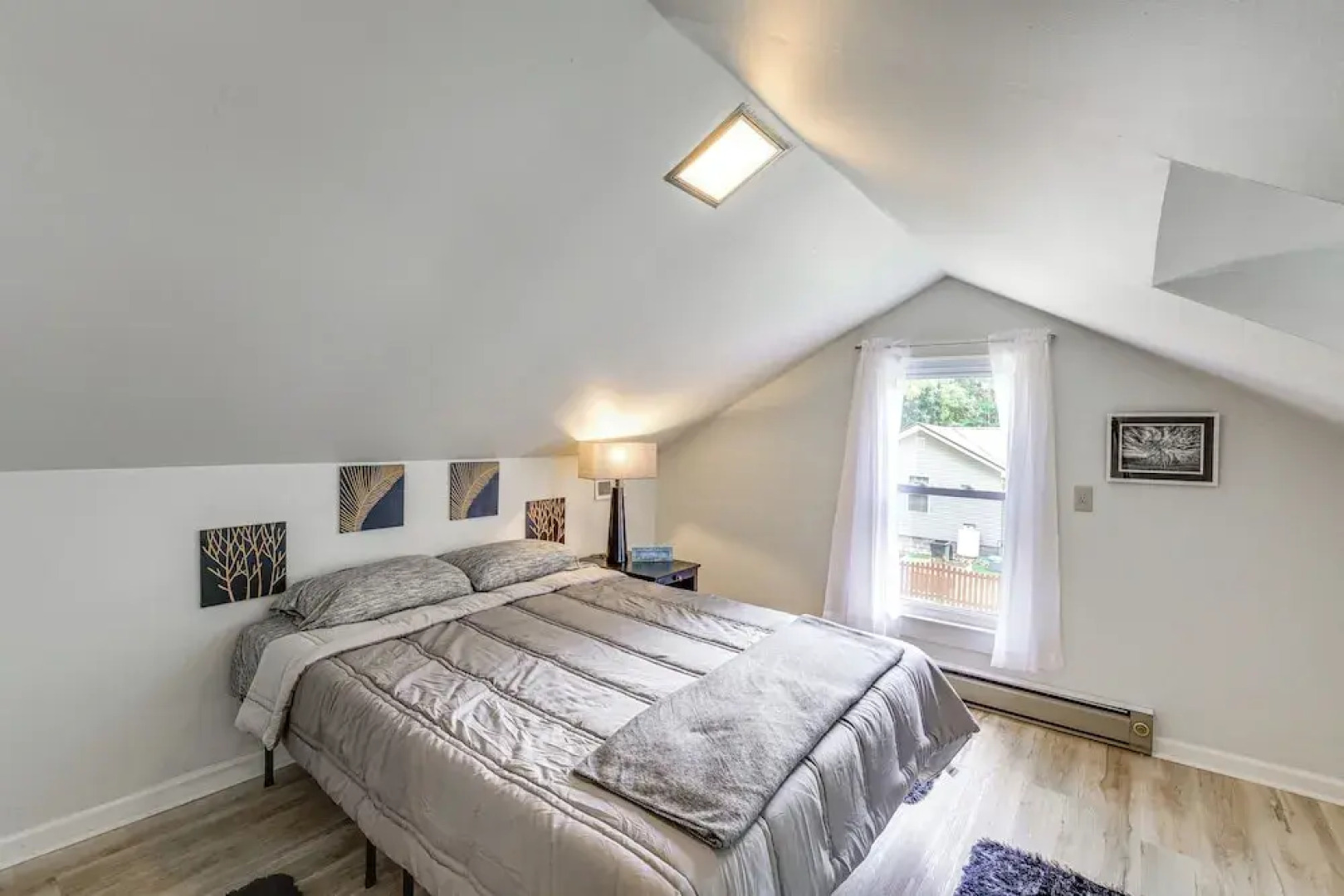 Updated Damascus Cottage on Appalachian Trail!