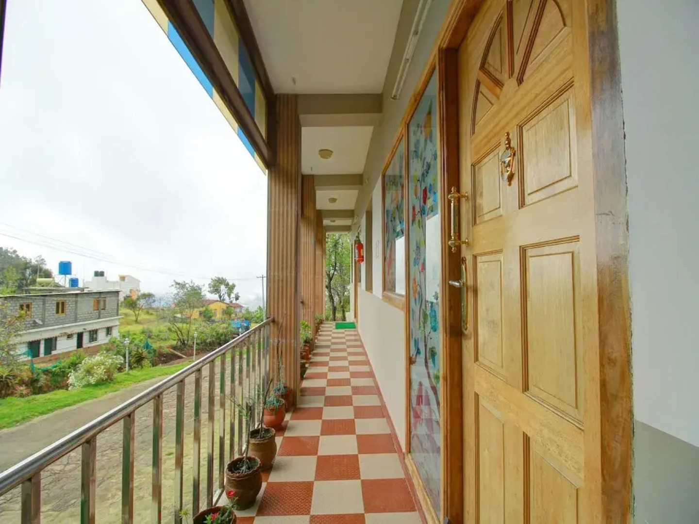 Oyo 11719 Hotel Sierra