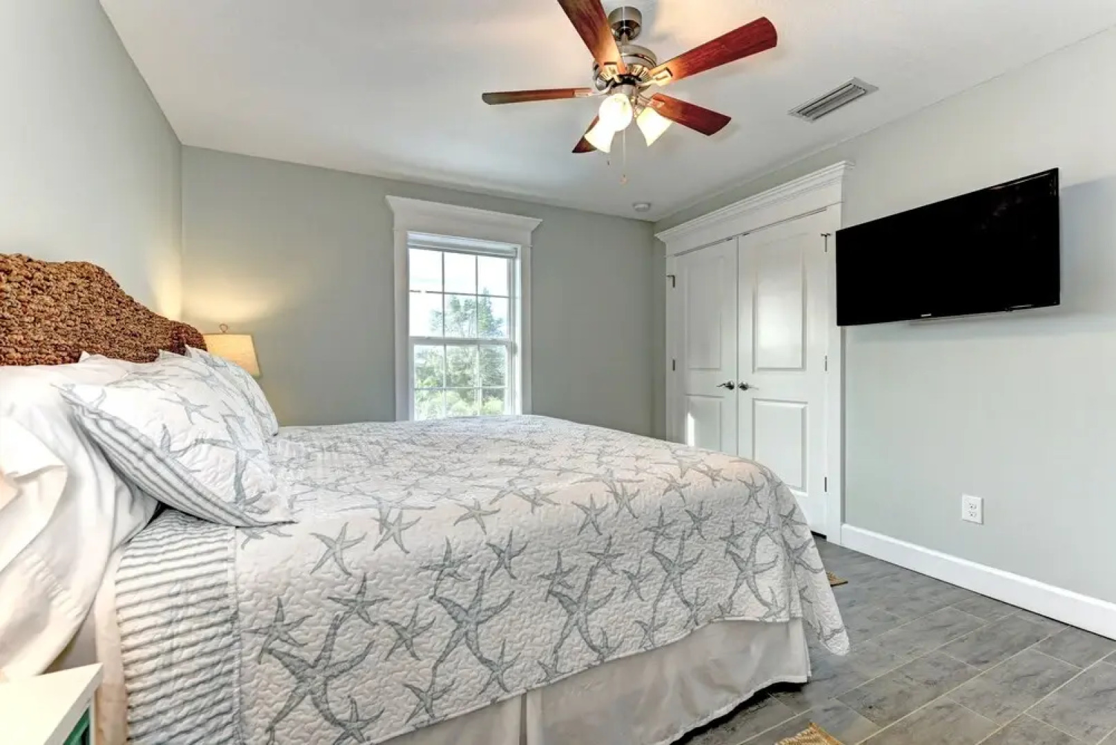 Coconut Breeze Estate