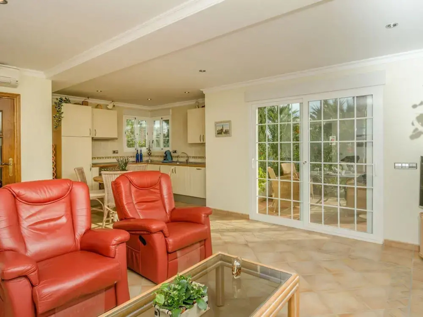 Sun-kissed Villa in Albir With Swimming Pool