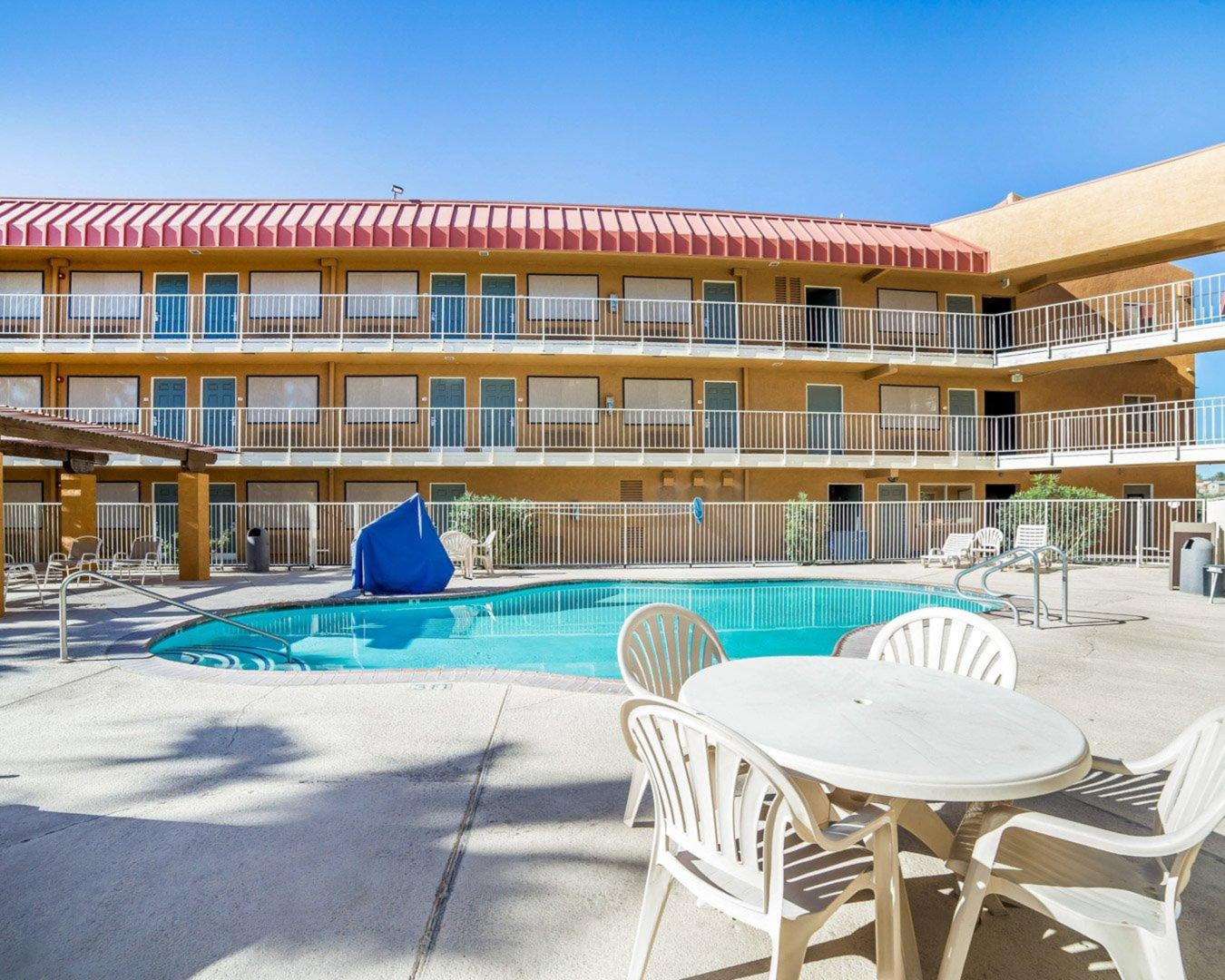 Pacific Coast Inn