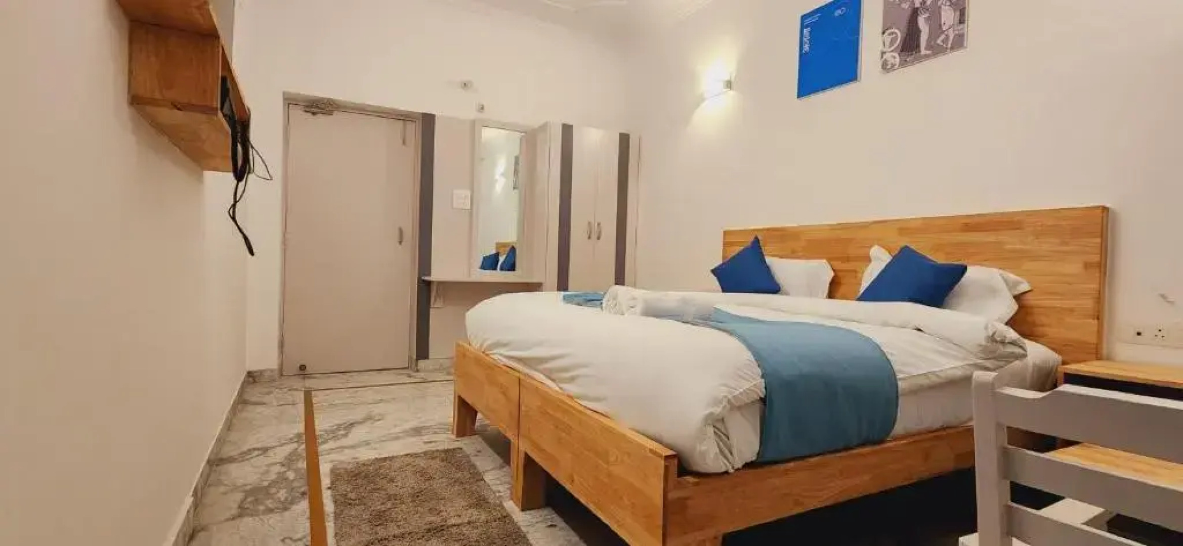 Chakrah by Hermitage