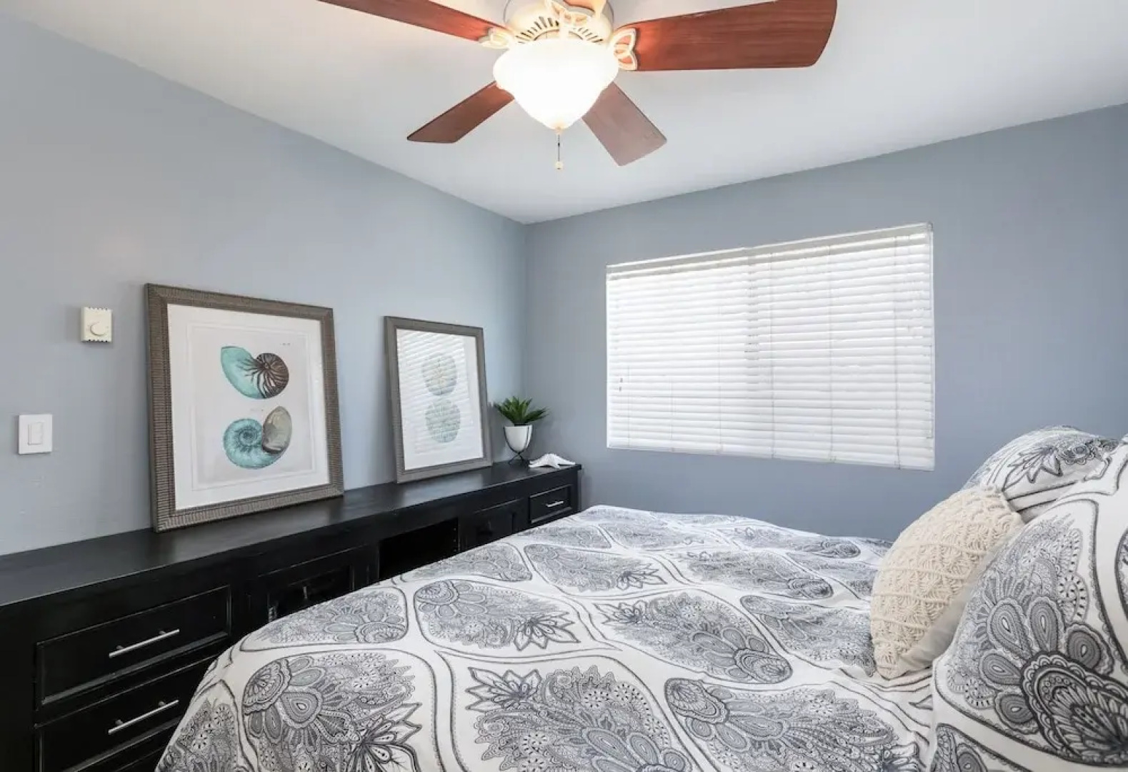 3br W/ Patio & Grill - 1 Mile To Beach & Pier Ave 3 Bedroom Townhouse