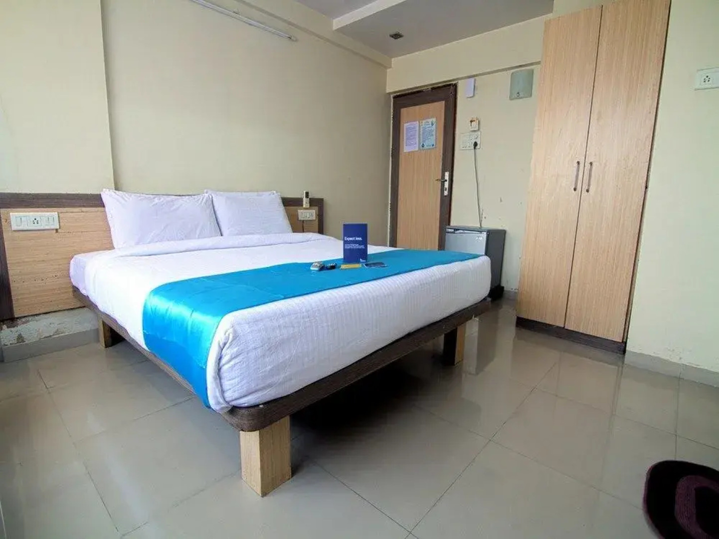 FabHotel Satish Executive Hinjewadi