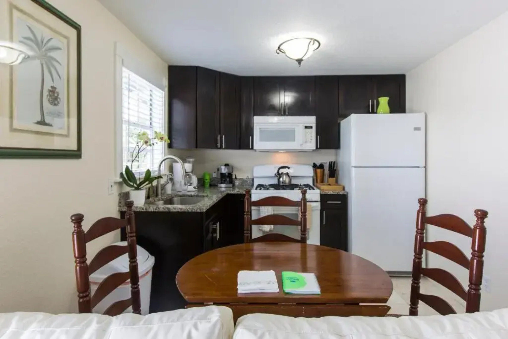 Tropical Garden Bungalow B