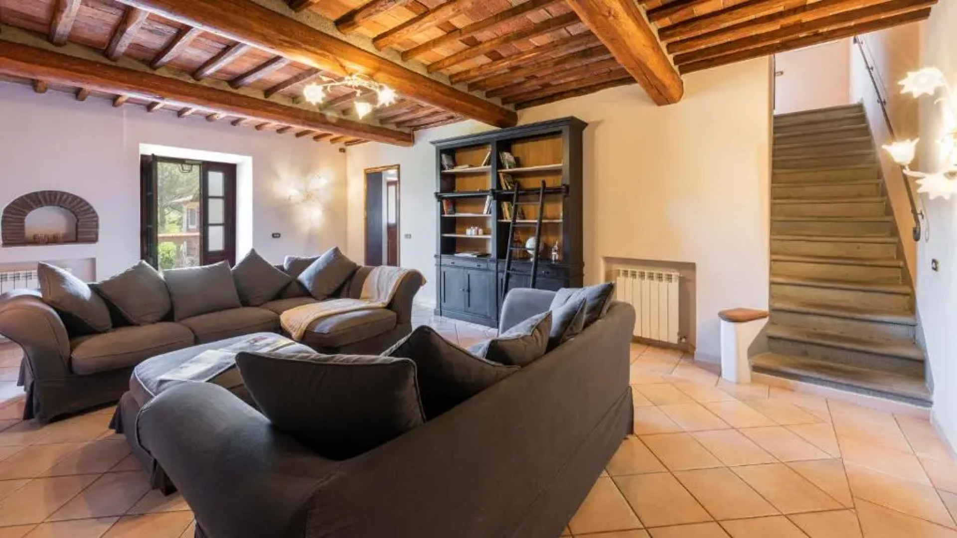 Villa Leone 12 2 Capannori