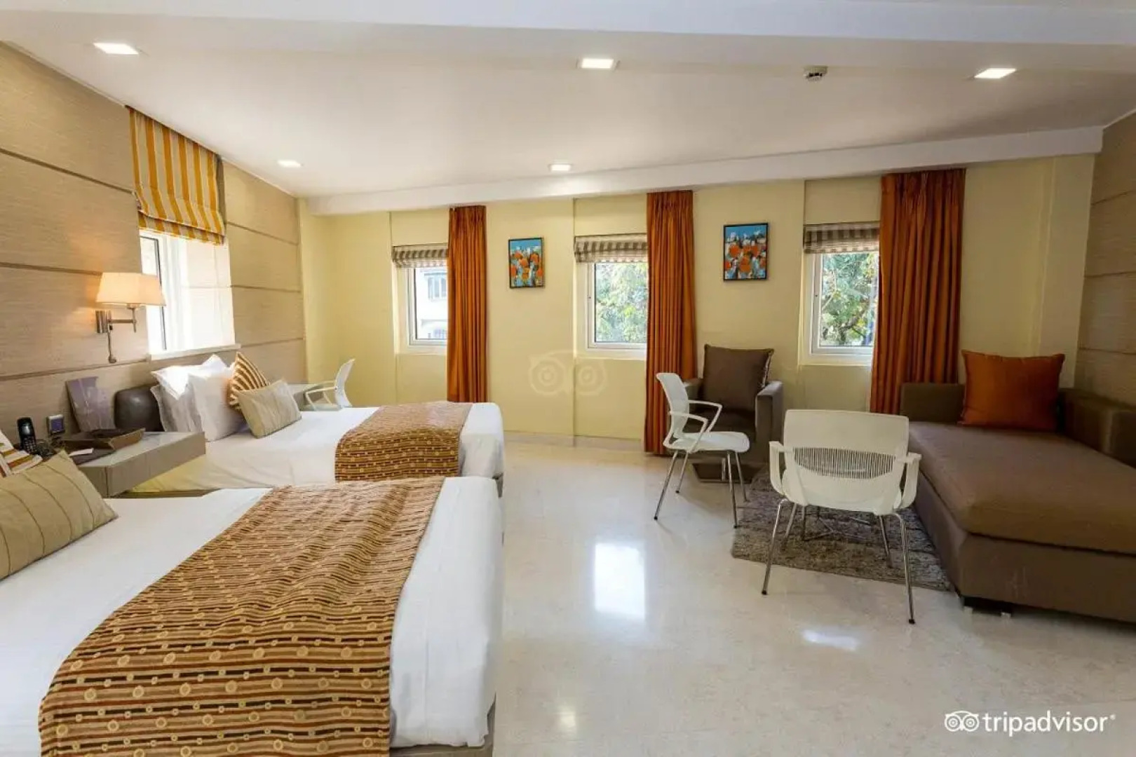 Residency Hotel Fort