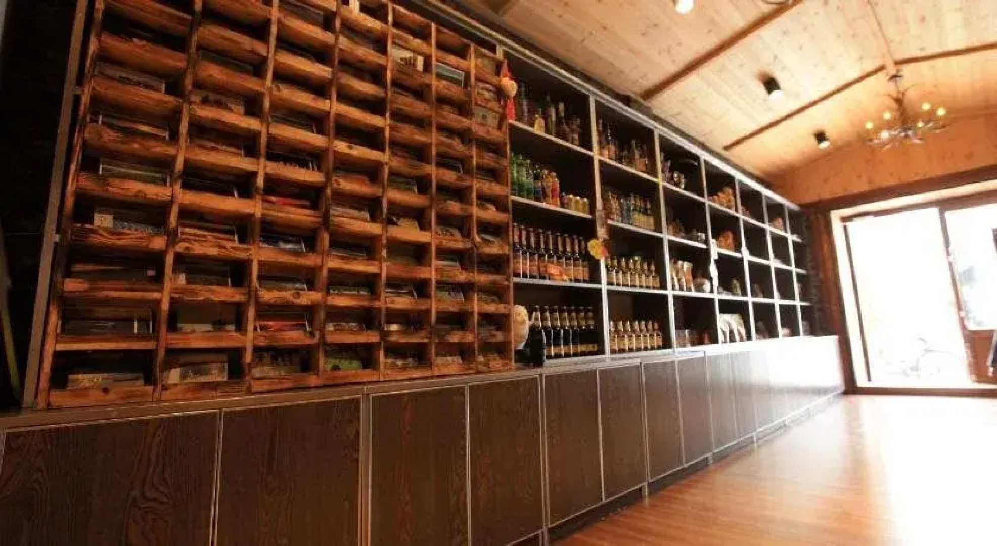 Manzhouli Volga River International Youth Hostel