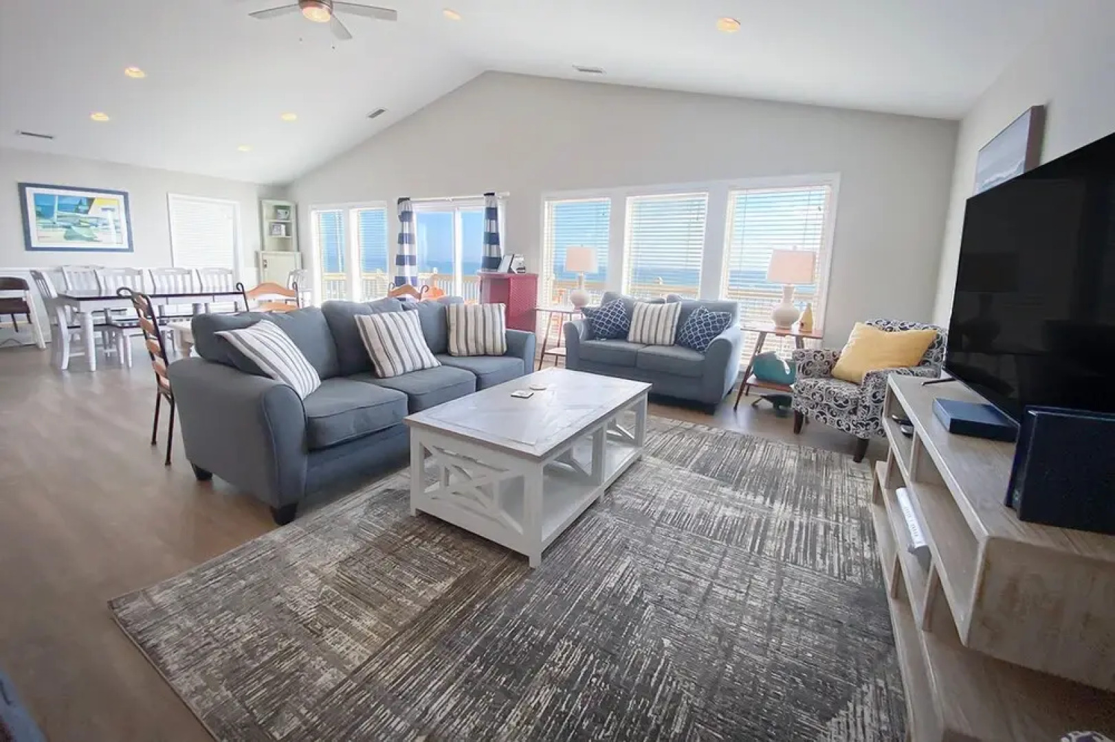 Sparrow's Beach Nest by Sea Scape Properties