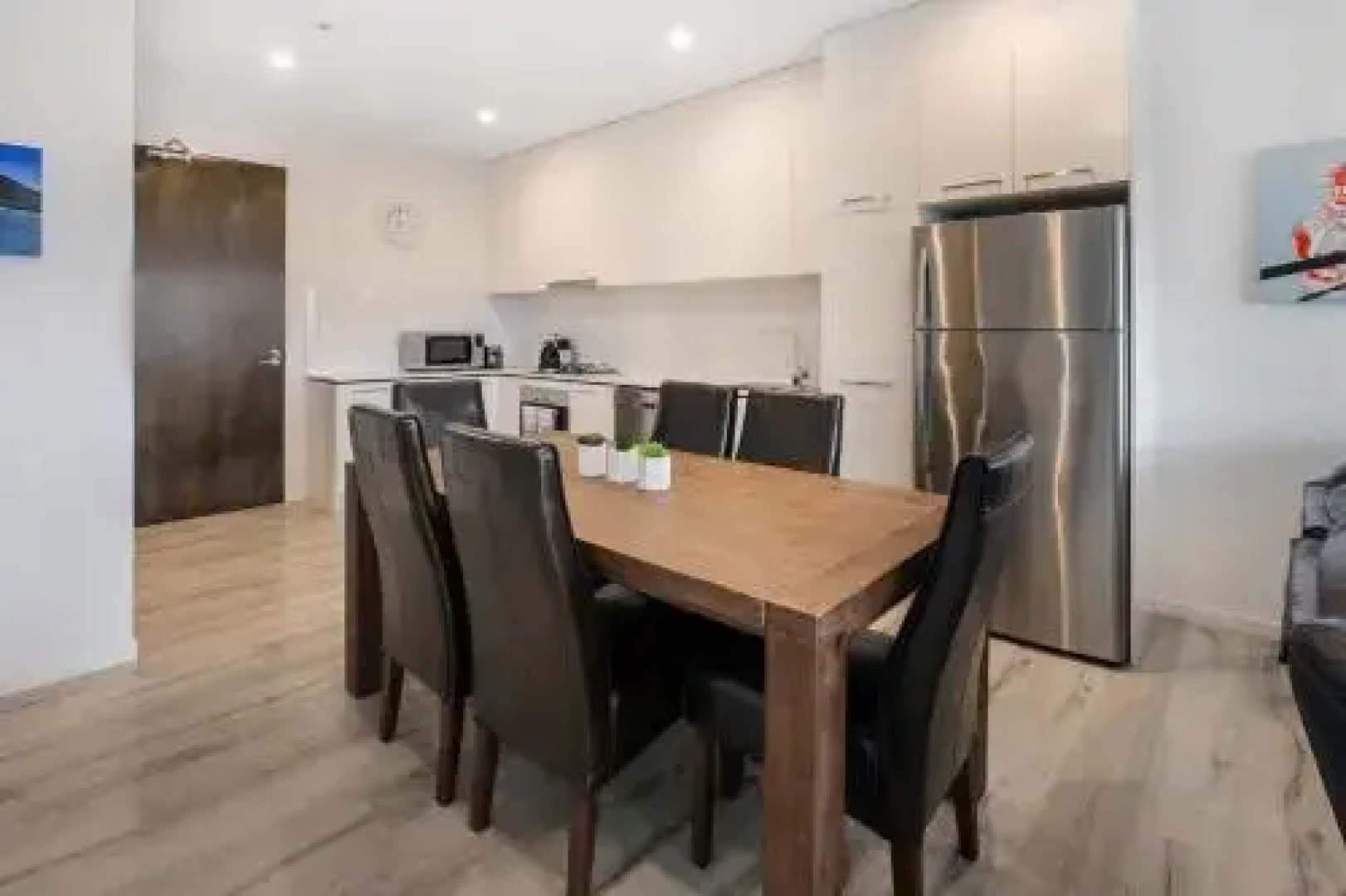 Seaside Apartment Getaway