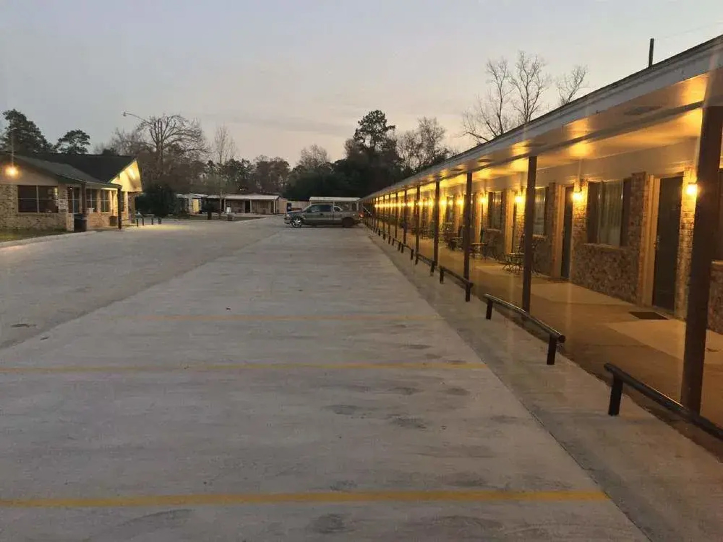 Garden Inn and Suites Silsbee