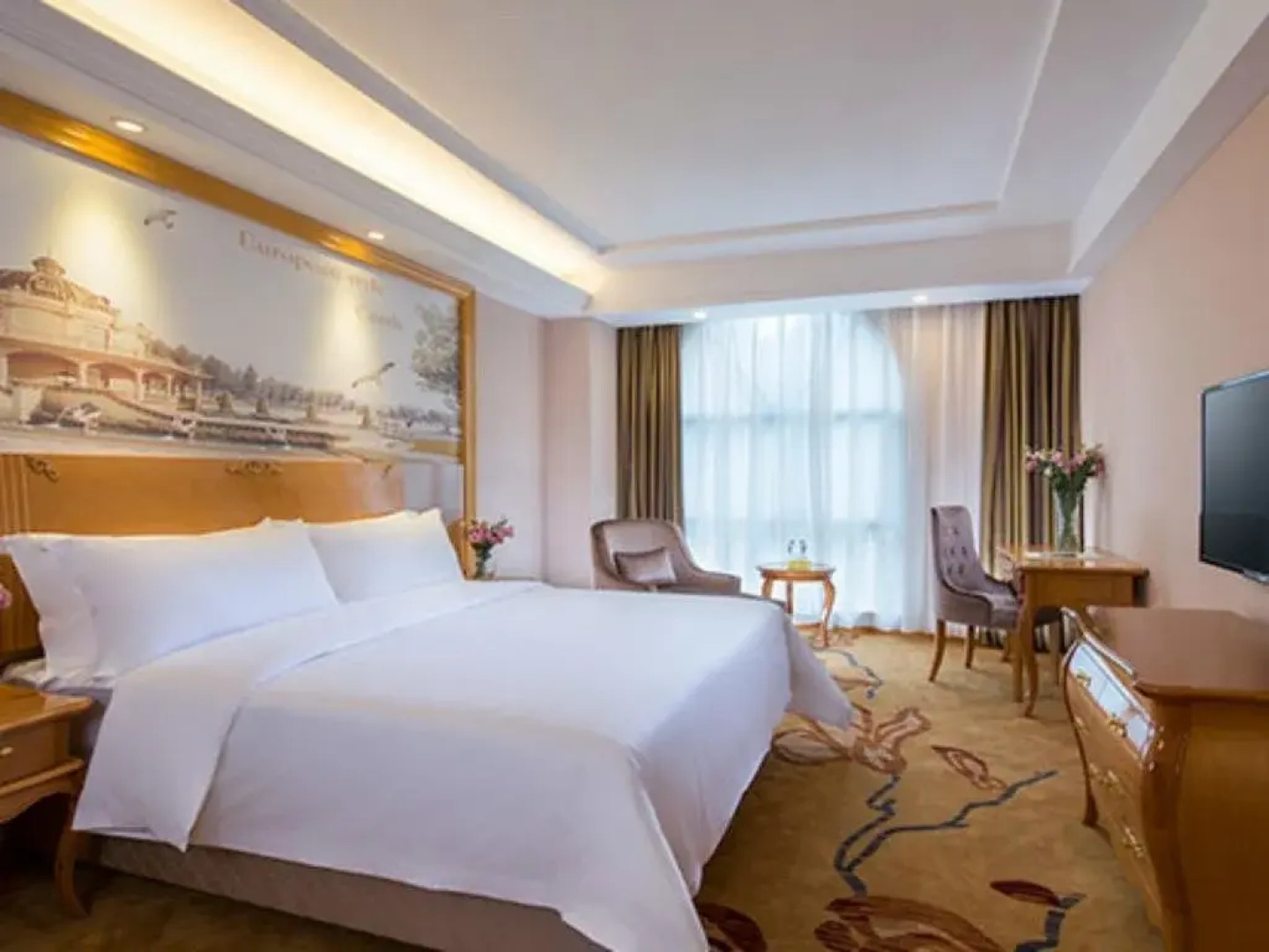 Vienna International Hotel Meizhou Dingzi Bridge