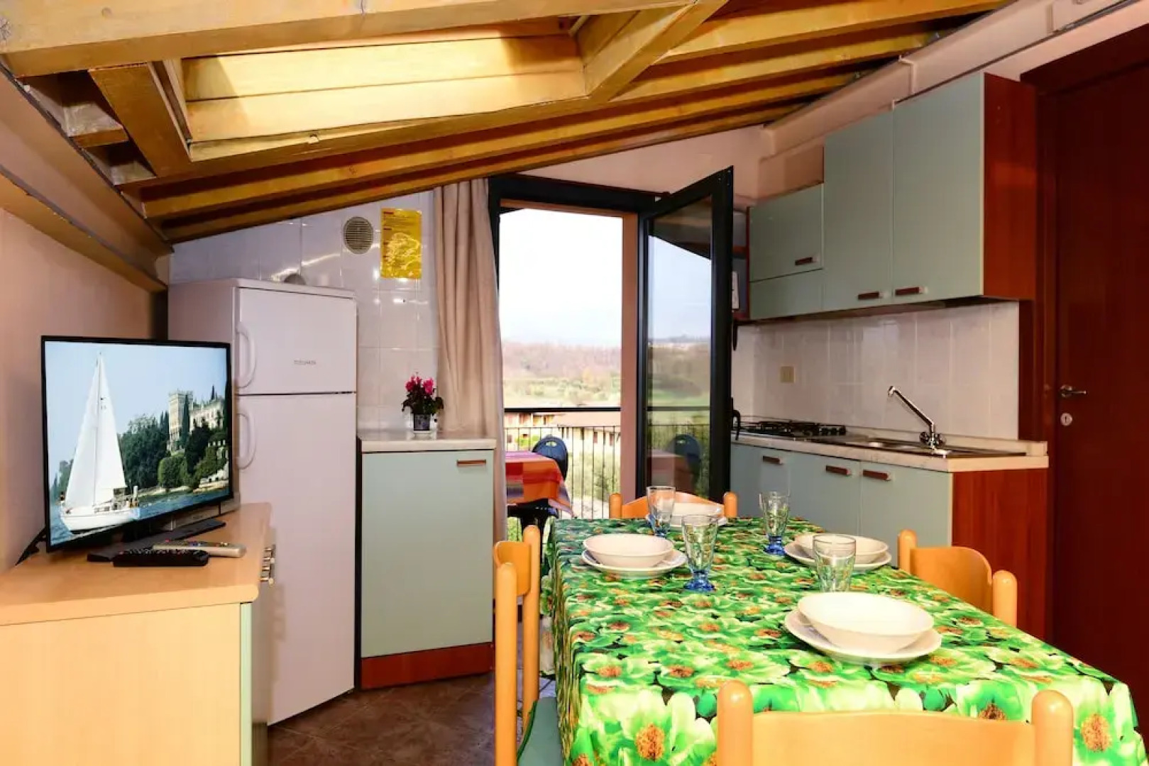 La Grolla Apartments