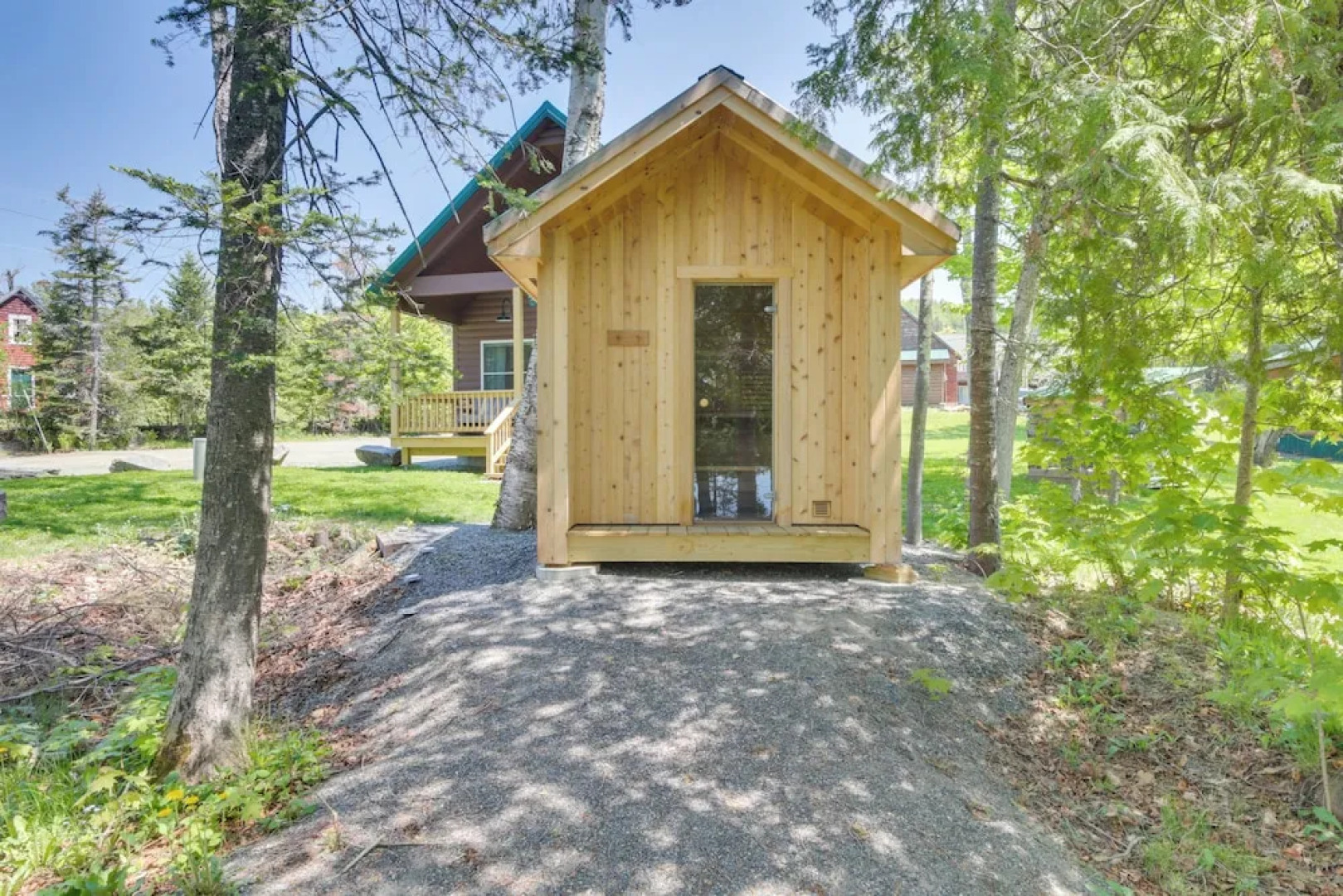 Picturesque Maine Getaway w/ Lake Access!