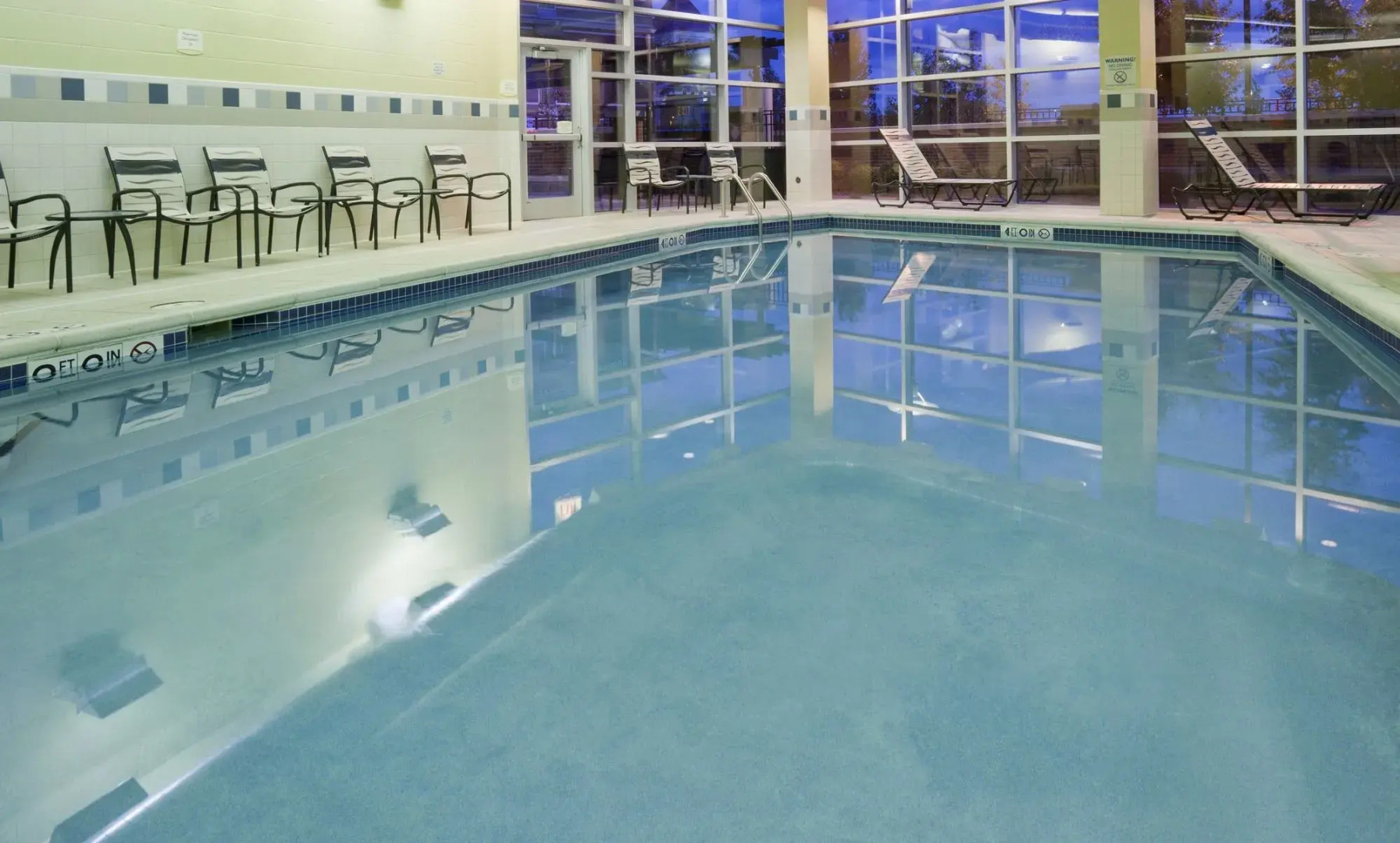 Courtyard by Marriott Minneapolis Maple Grove/Arbor Lakes