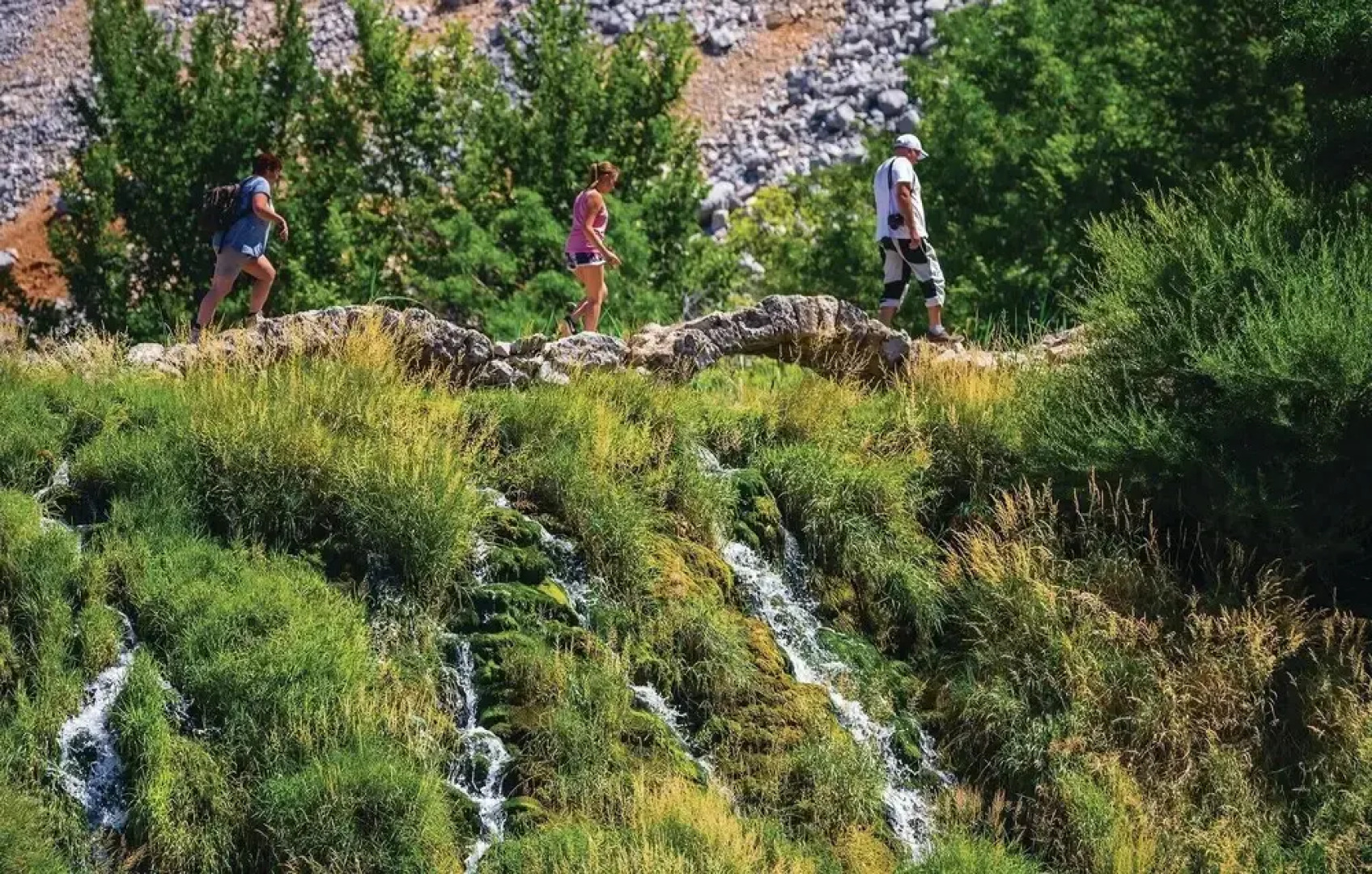 Stunning Apartment in Karin Gornji With 1 Bedrooms and Wifi