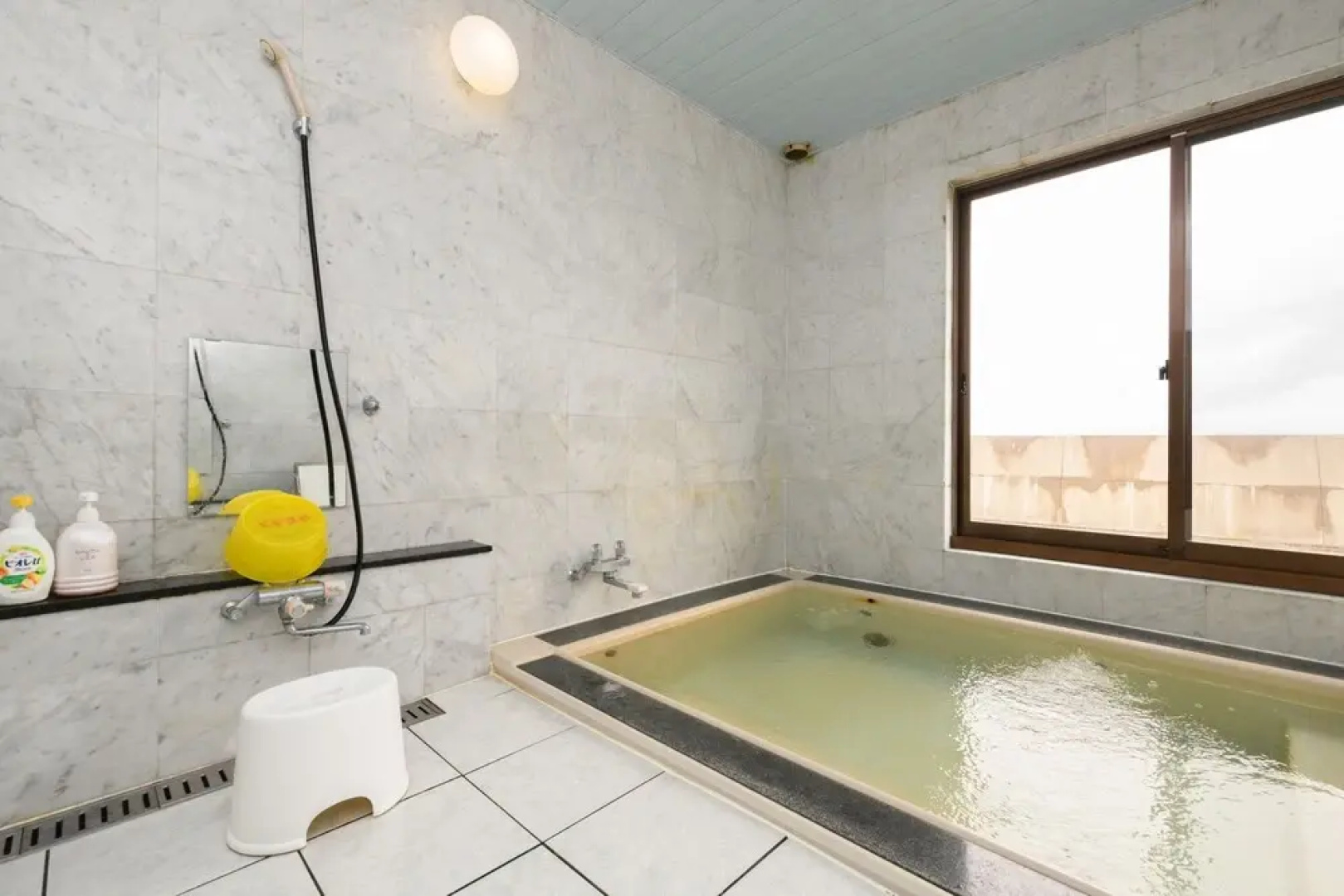 OYO Ryokan Ryosou Minato Sado