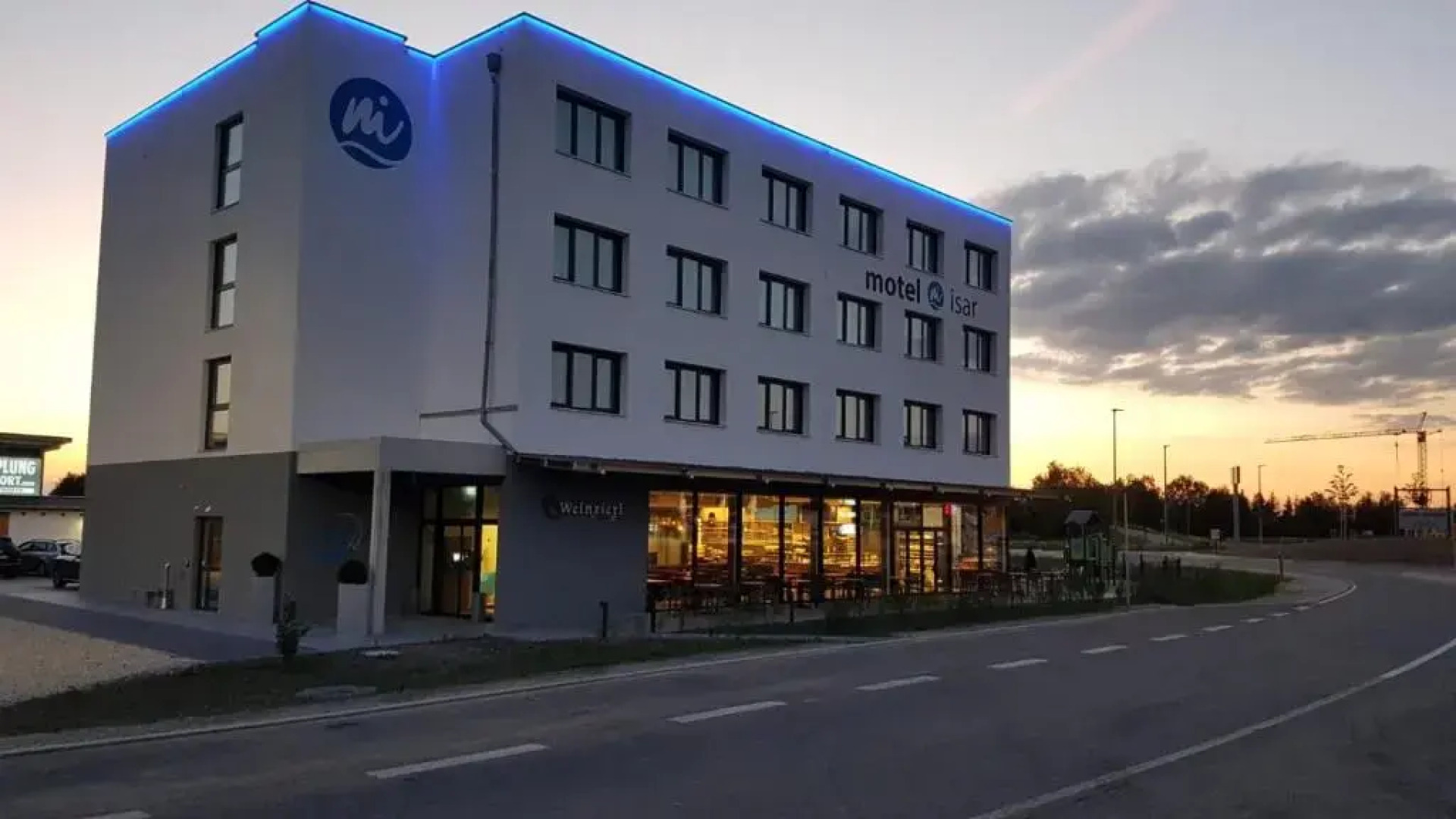 Motel Isar  24H/7 Checkin