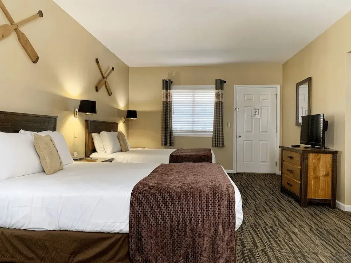 The Stone Gate Resort