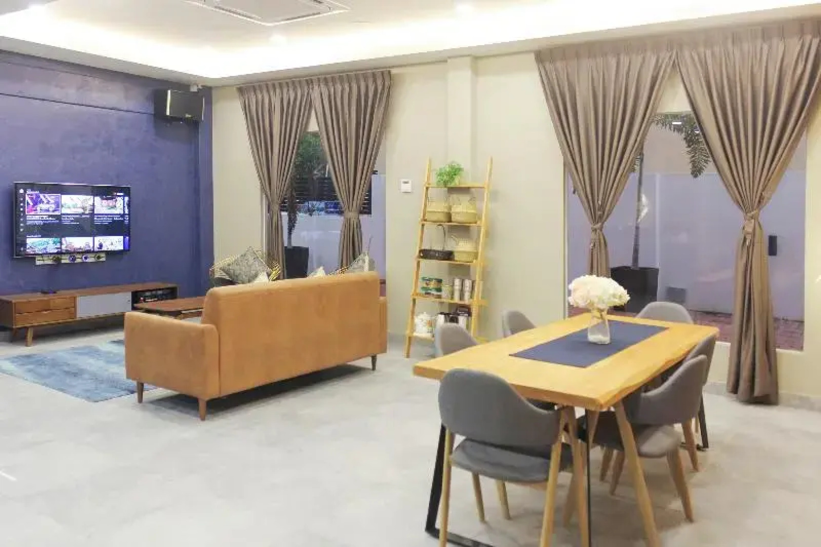 OYO 90020 Amoris Grand Event Space