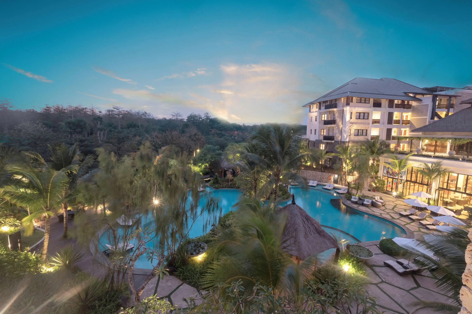 Royal Tulip Springhill Resort Jimbaran