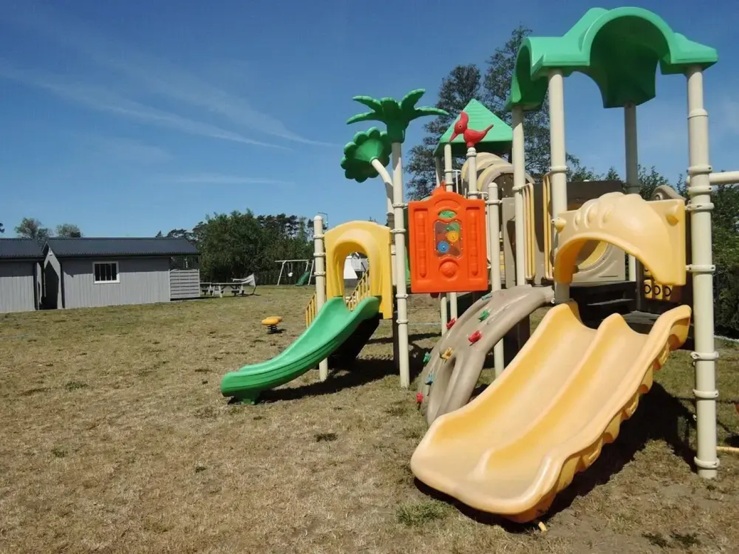 Dziwnowek Holiday House Near Beach