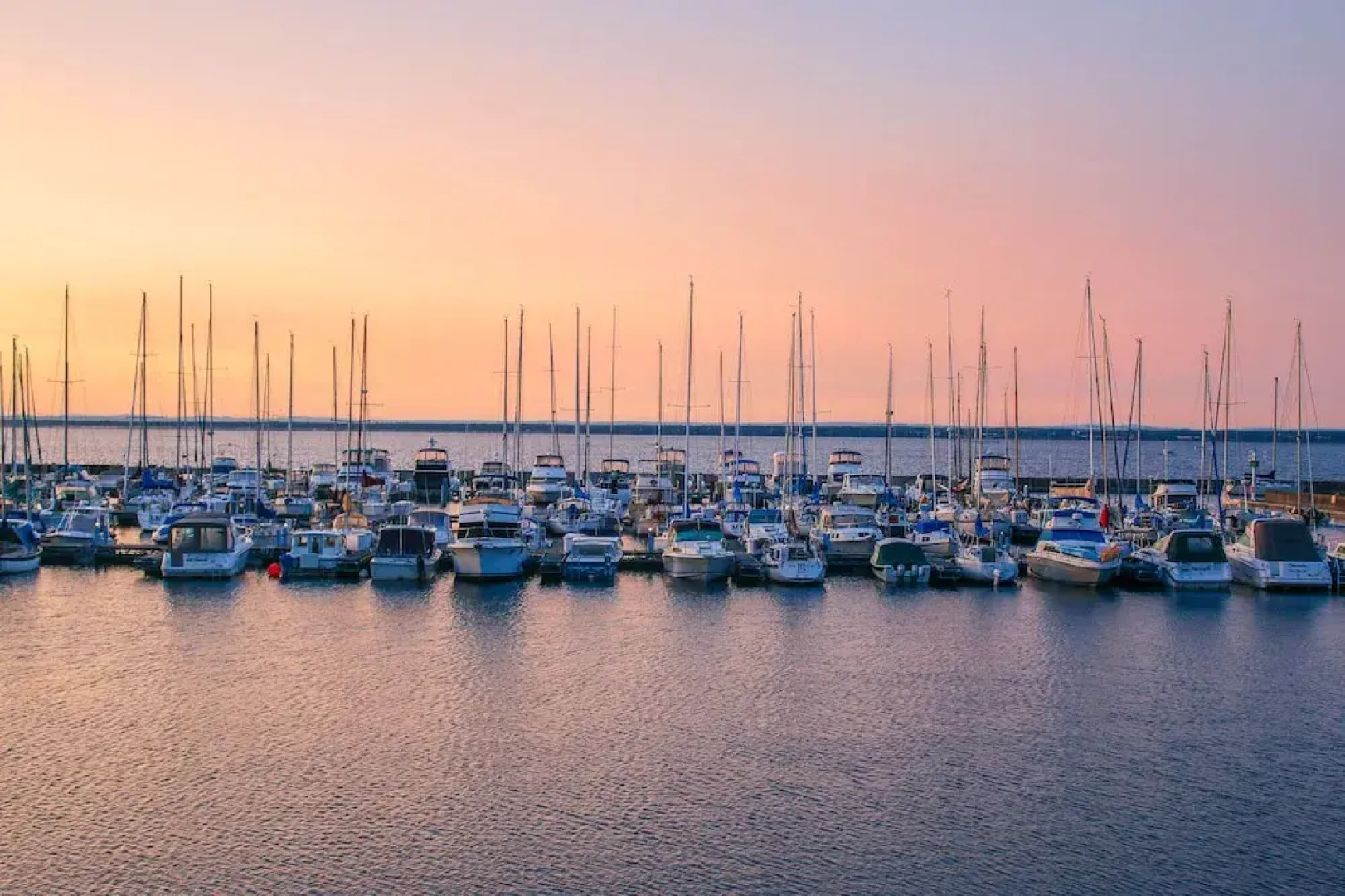 The Washburn Inn - On the Lake