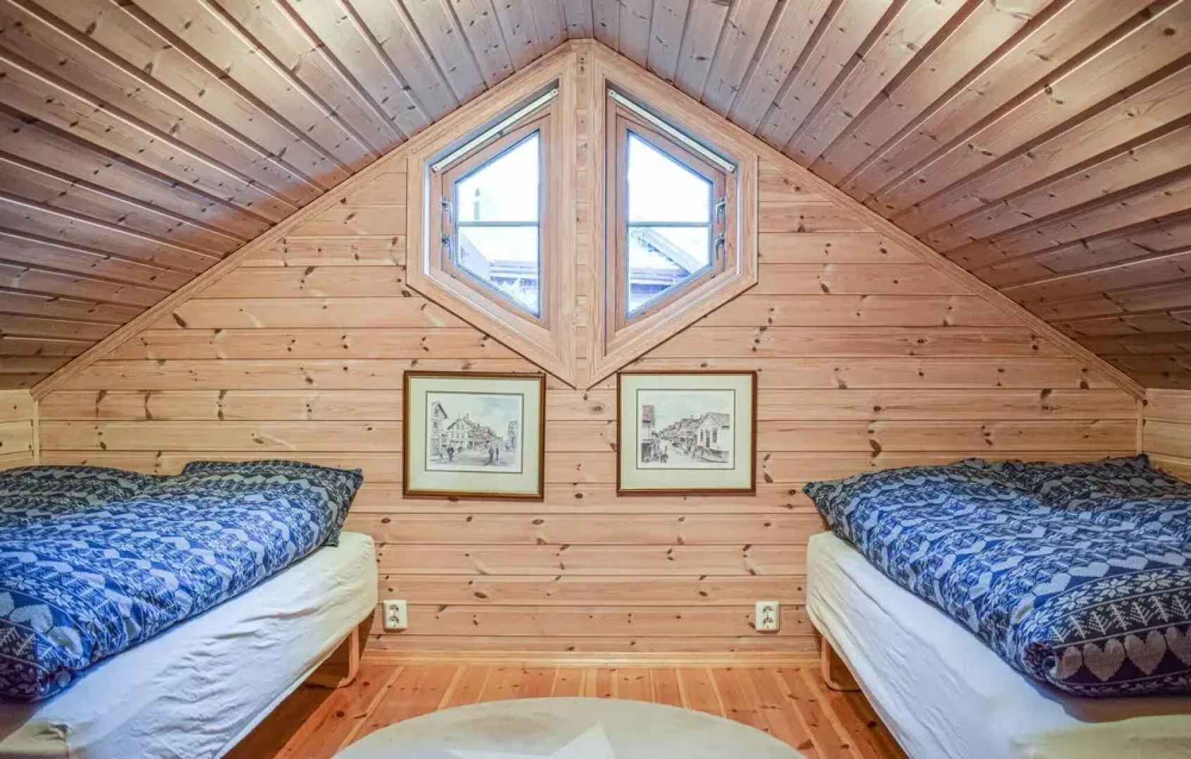 Nice Home in Bjoa With 4 Bedrooms, Wifi and Indoor Swimming Pool