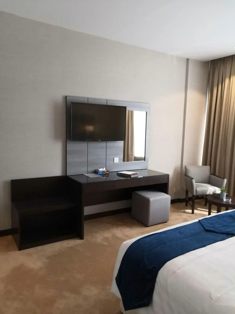 Holiday Villa Hail Hotel