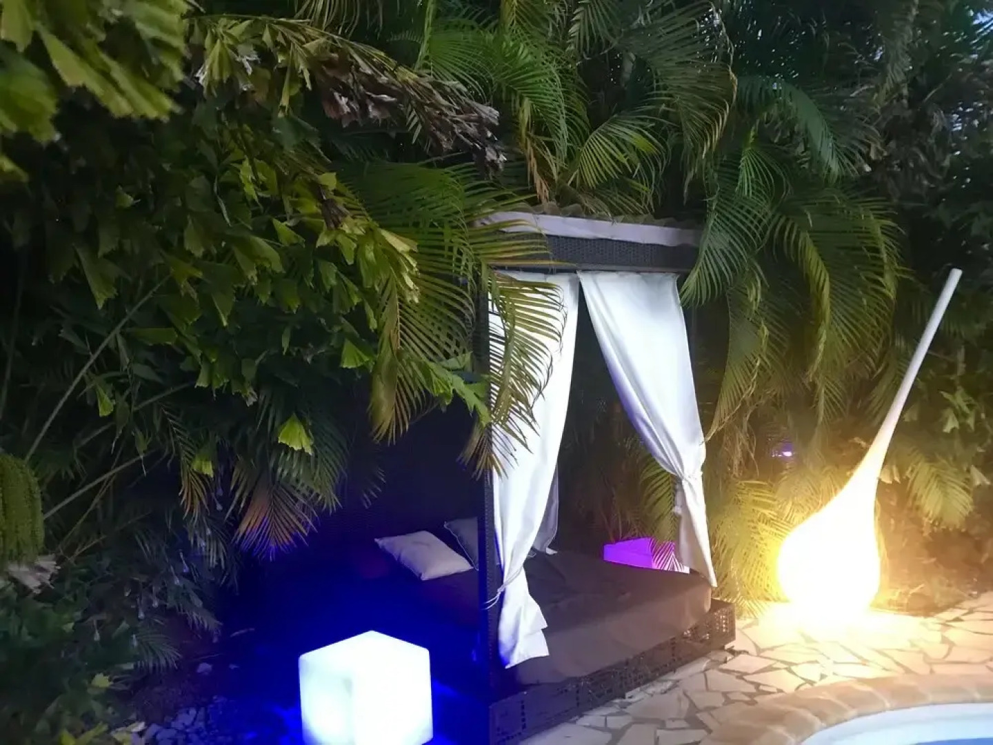 Eden Paradise Spa Ecolodge