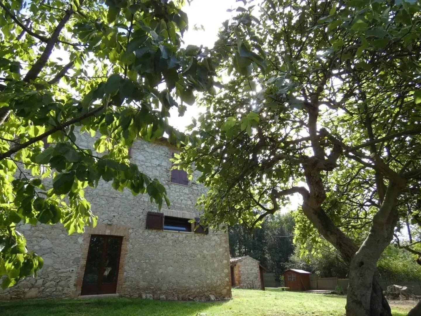 SCAPPO IN UMBRIA,Casale Vallenea