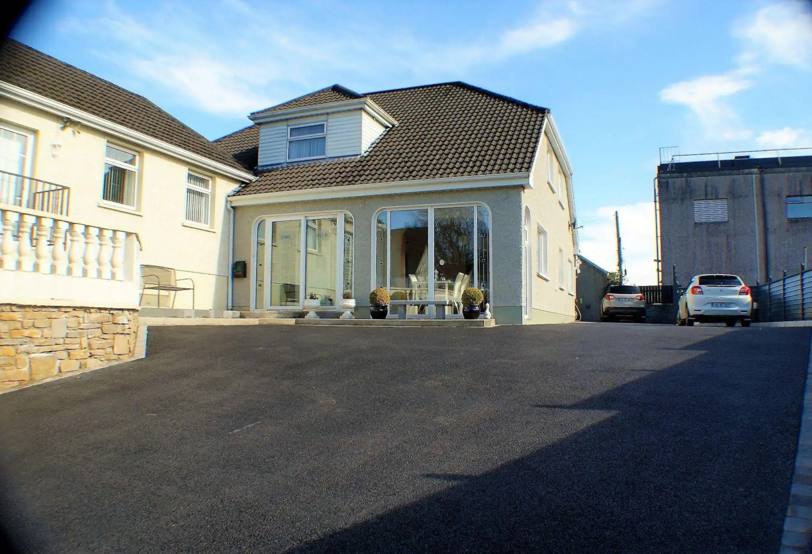 Eske Villa Bed & Breakfast