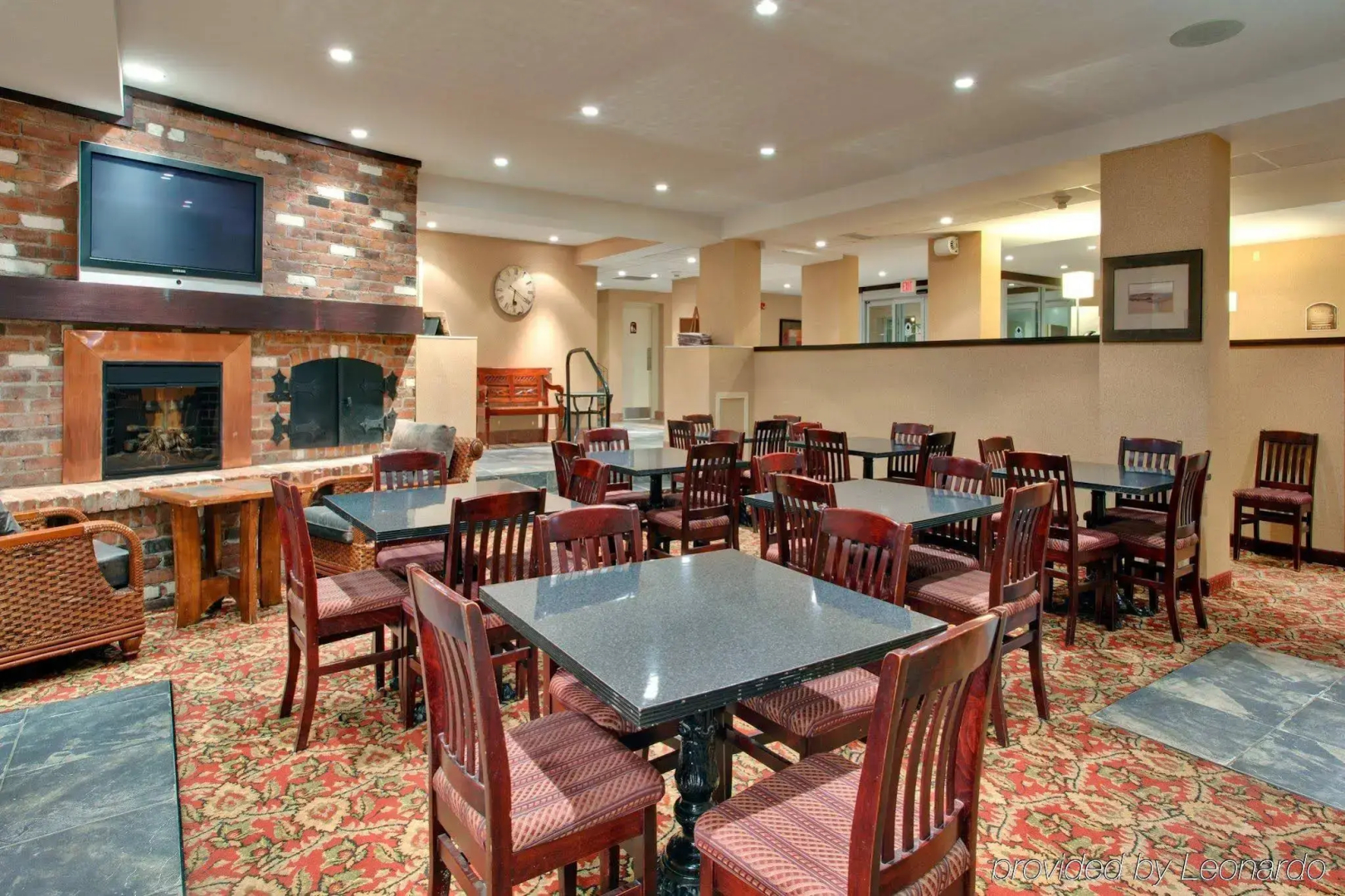 Comfort Inn & Suites