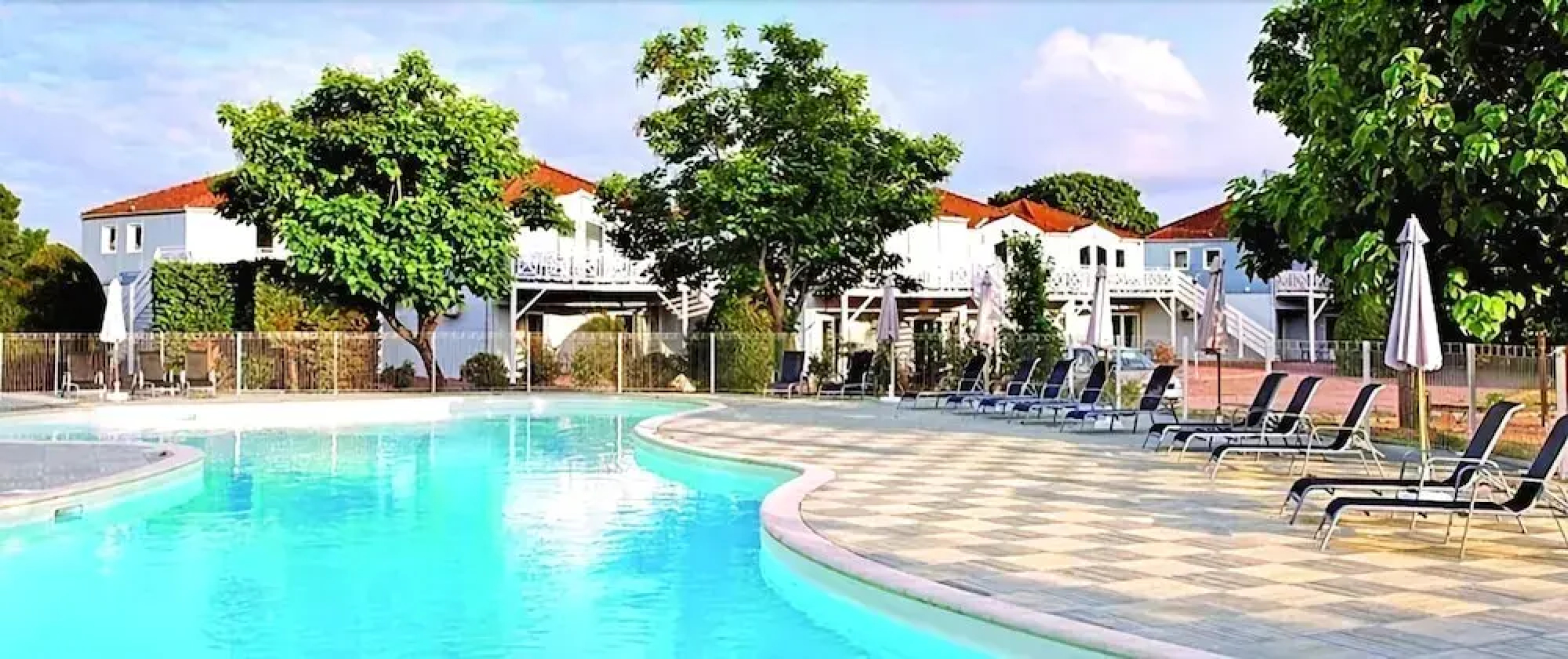 Park & Suites Village La Rochelle - Marans