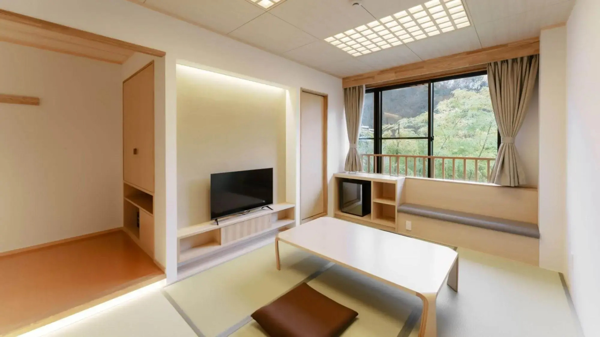 Iwami no Yu Asahi Onsen Kakureya Yukari