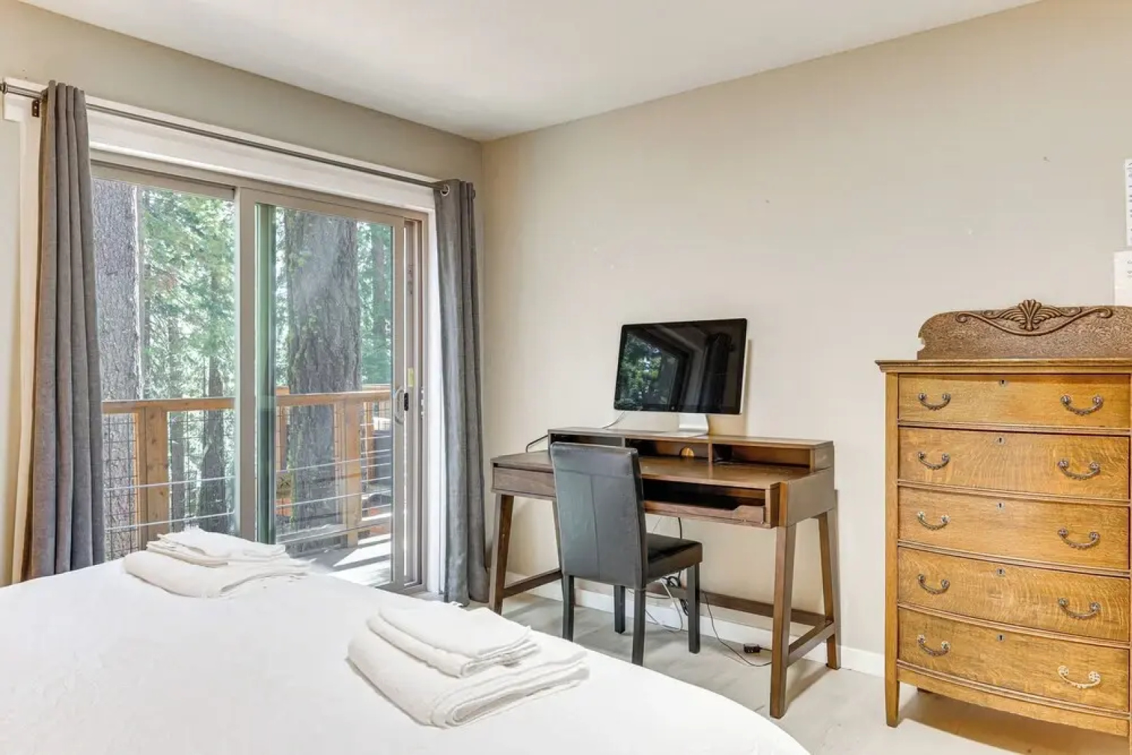 Forest-view Haven w/ Game Room: Tahoe City Gem!