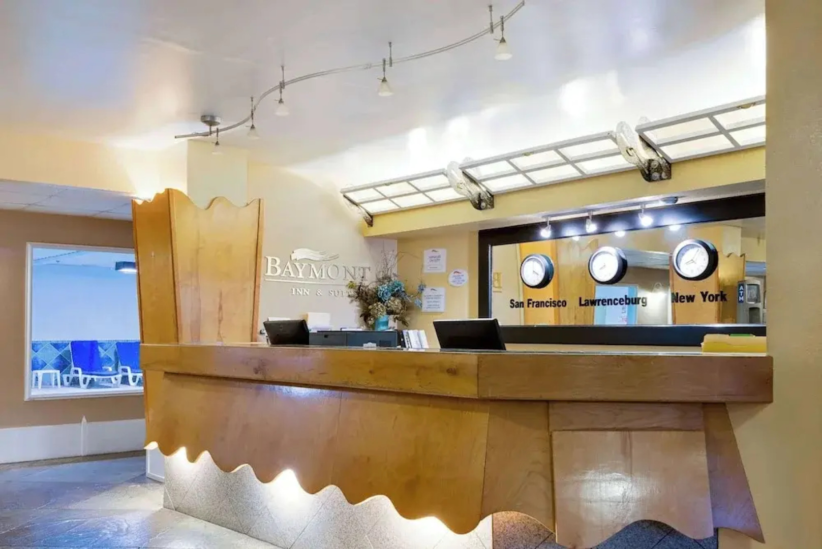 Baymont Inn & Suites Lawrenceburg