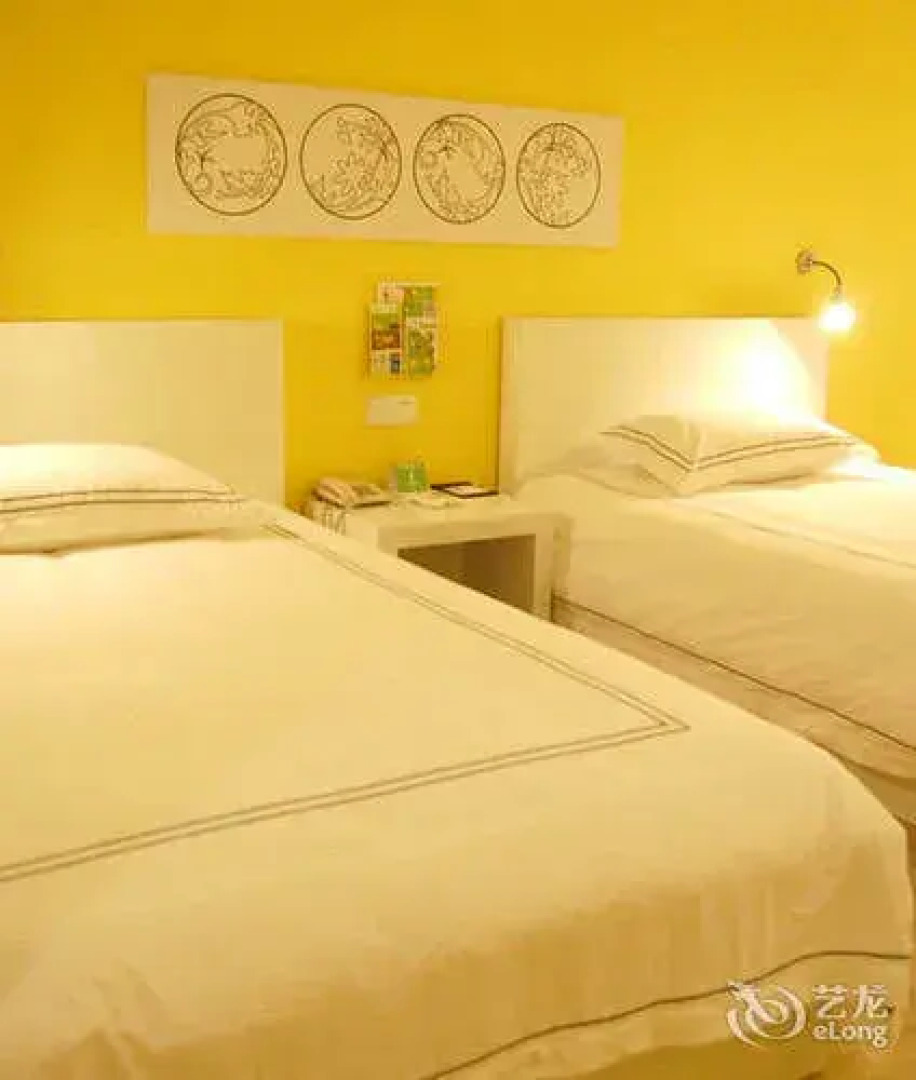 Today Inns Yiyang North Bus Station