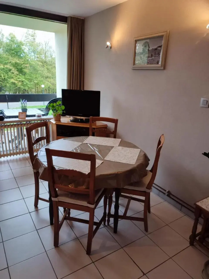 Your Stay in Kelmis - La Calamine- Cosy apartment in the Ardennes -Three-country point